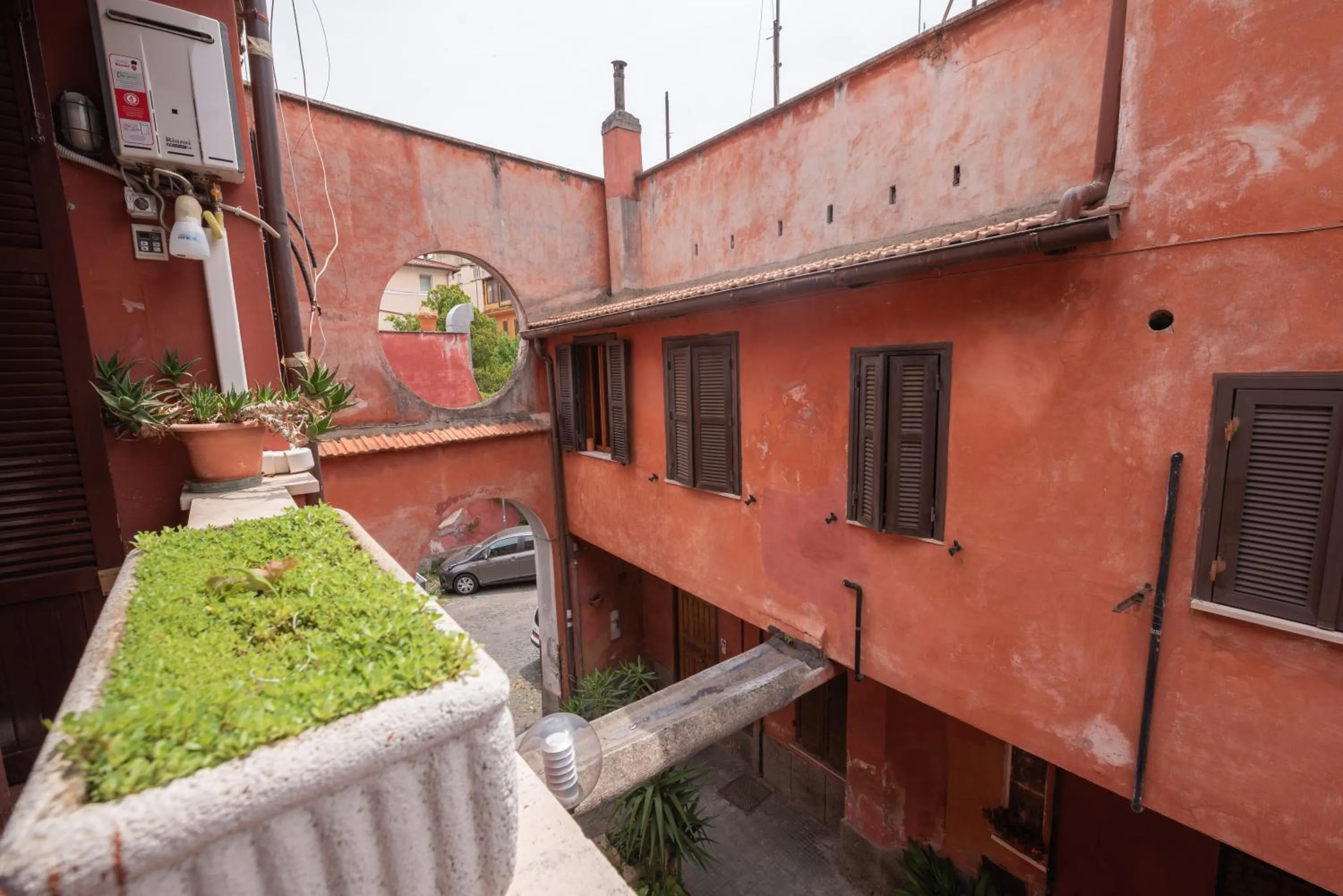 Neighbourhood in Evelina in Trastevere