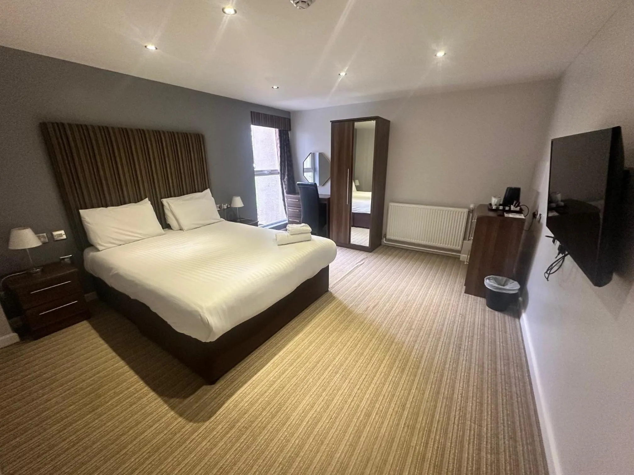 VIP, Bed in Sporting Lodge Inn Middlesbrough
