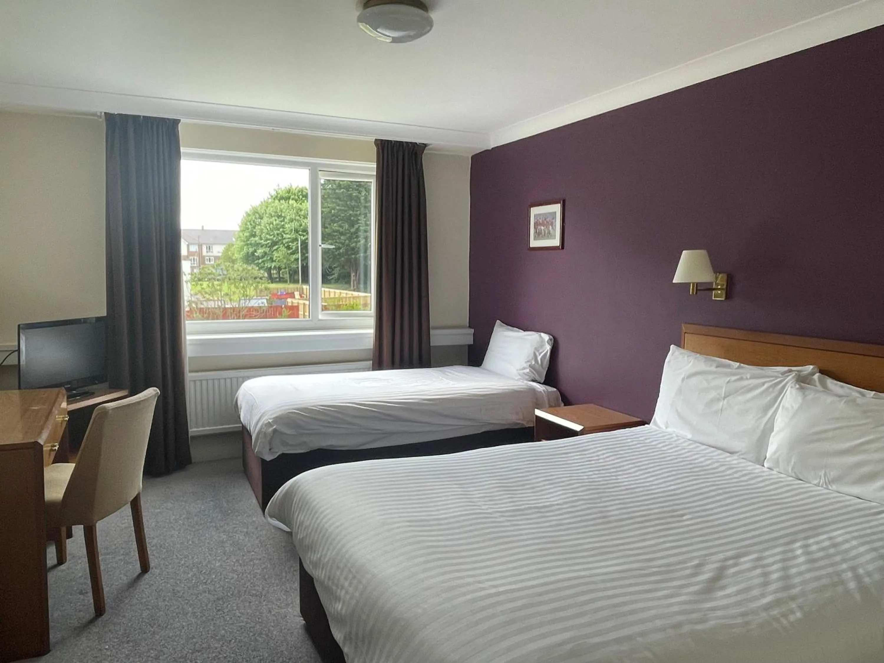 Bedroom, Bed in Sporting Lodge Inn Middlesbrough