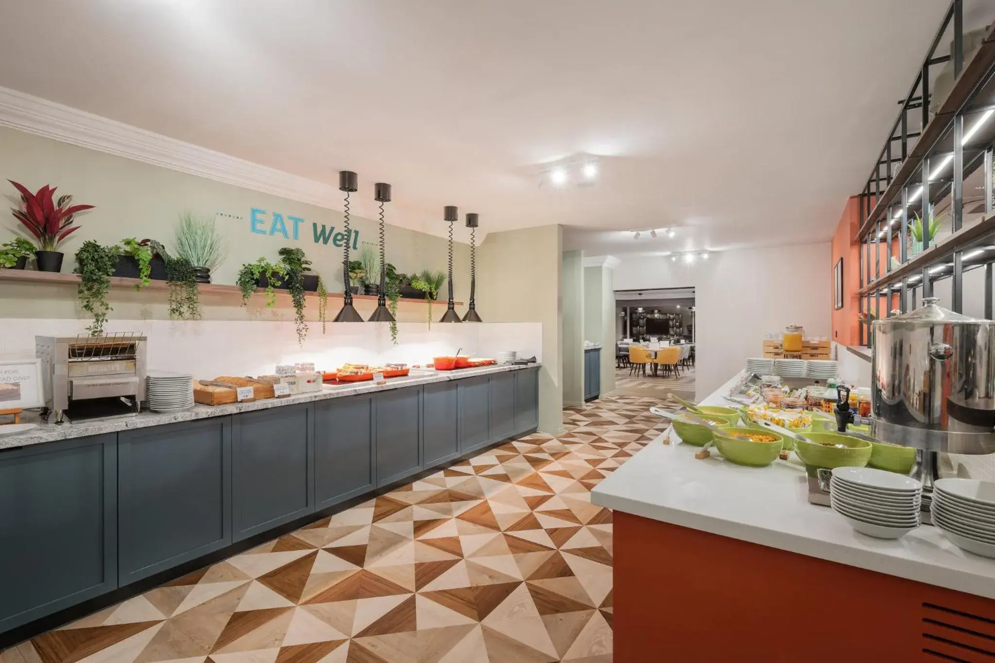 Breakfast in Holiday Inn York by IHG Breakfast in Holiday Inn York by IHG