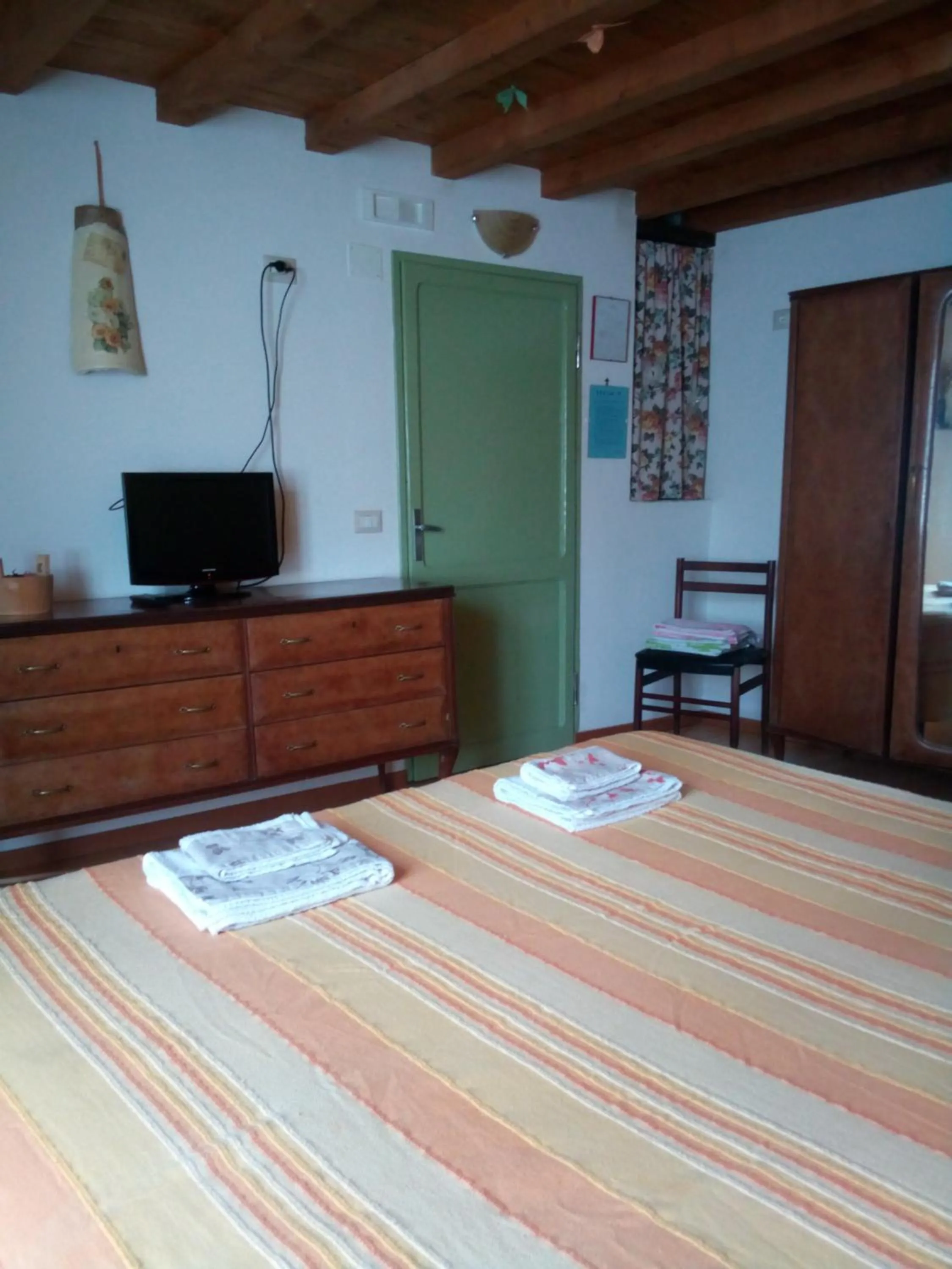Bed in Calì B&B