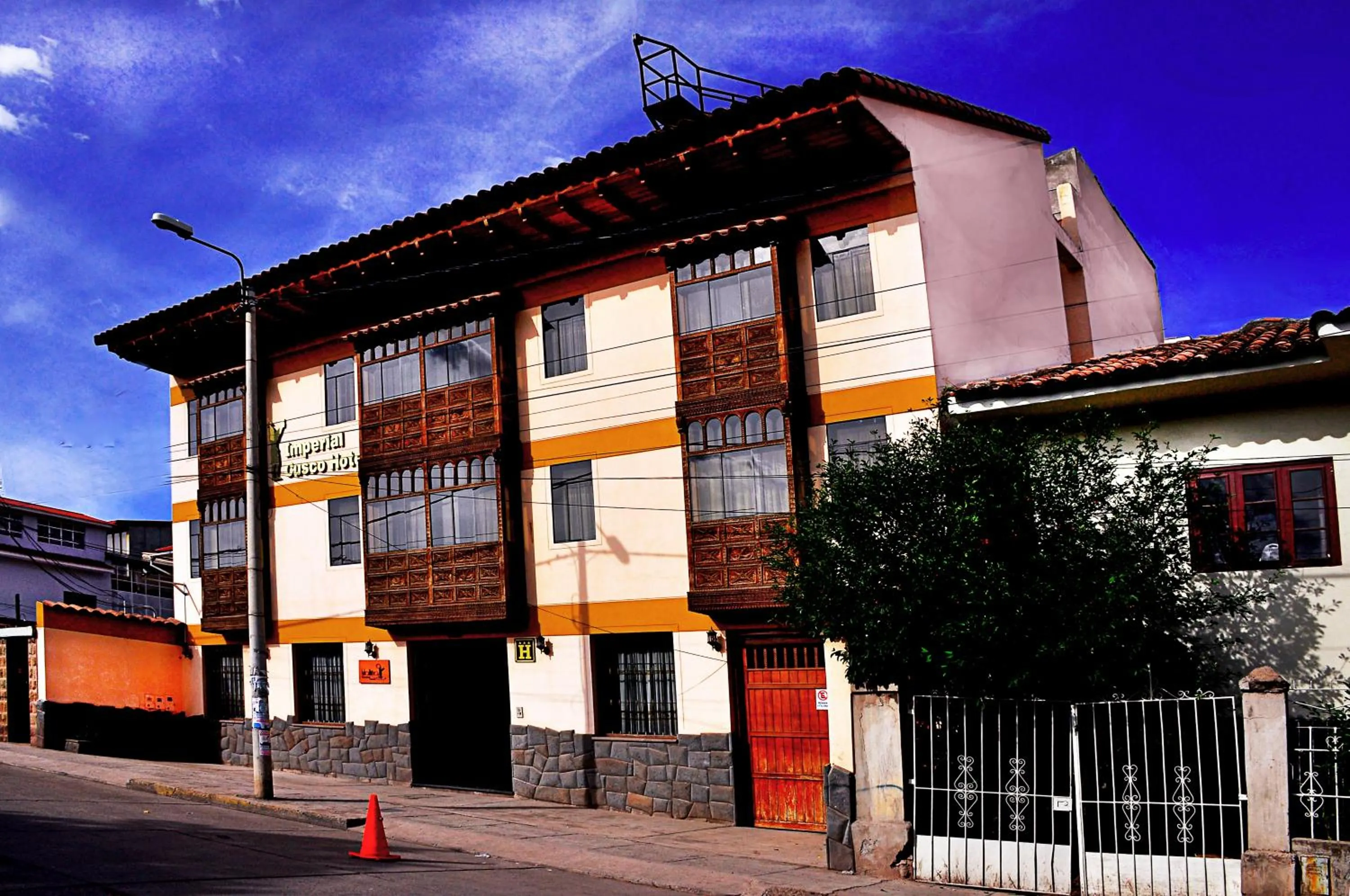 Property Building in IMPERIAL CUSCO HOTEL
