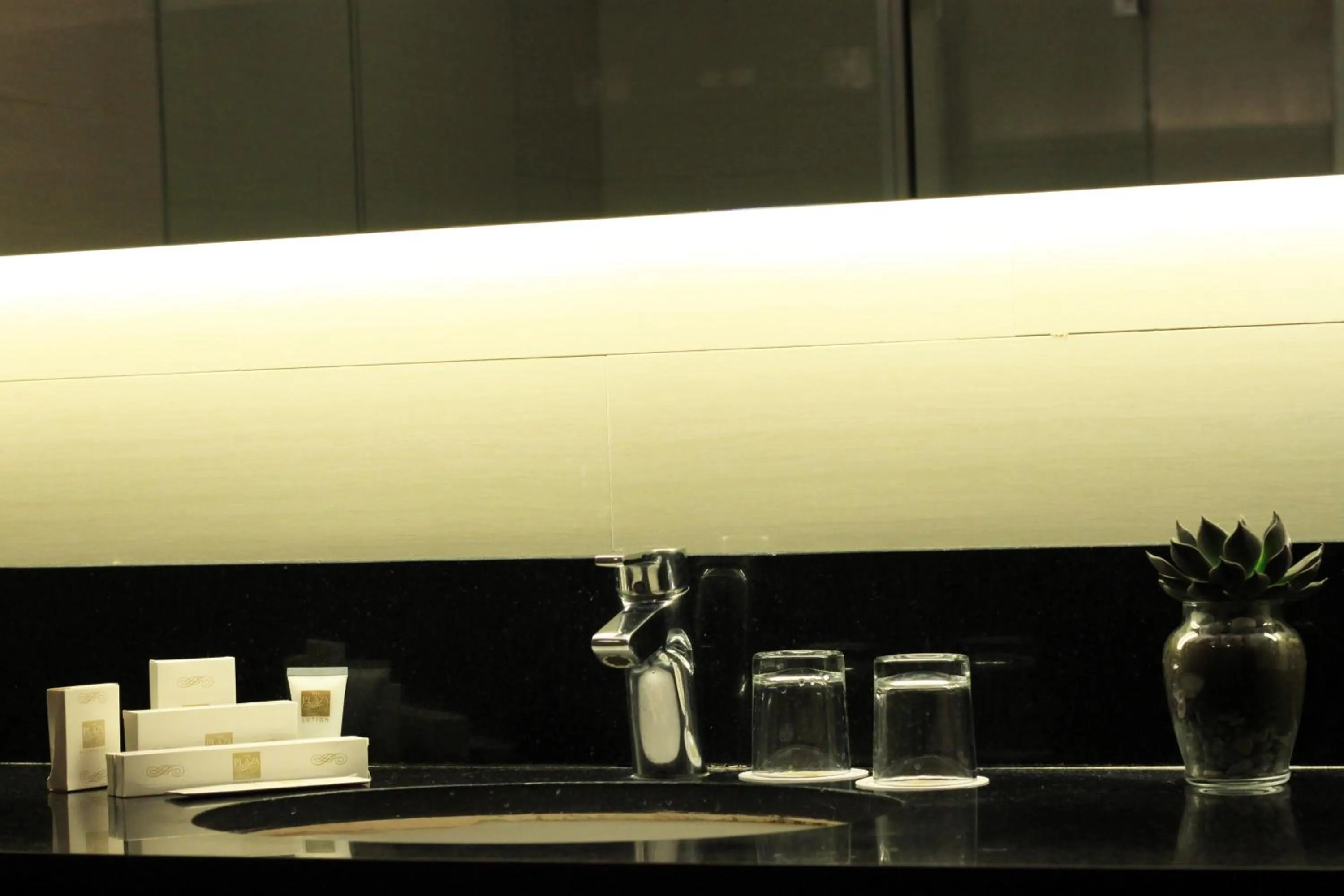 Bathroom in The Plaza Hotel Balanga City