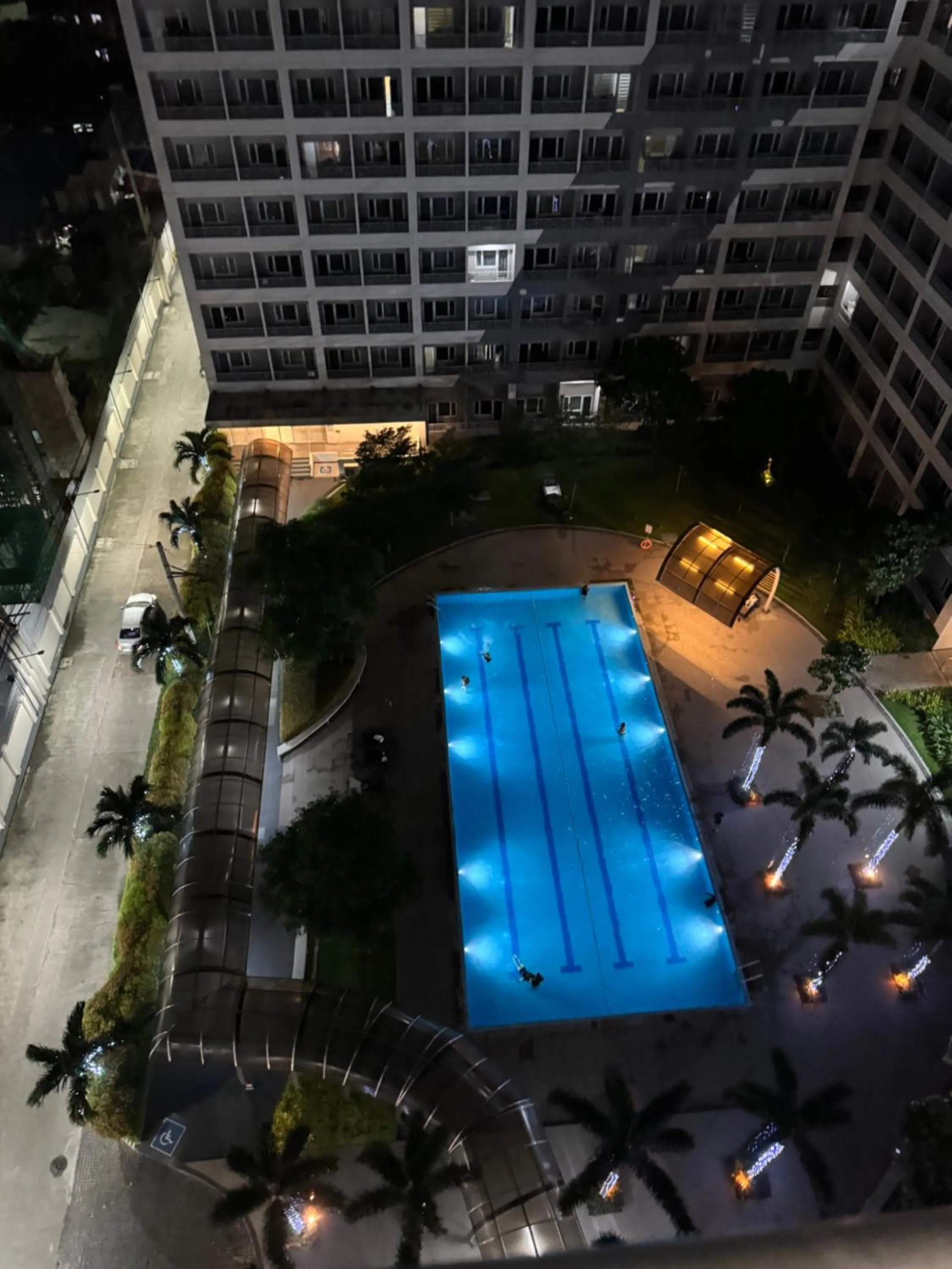Grace Residences Elevate Escapes - near BGC airport