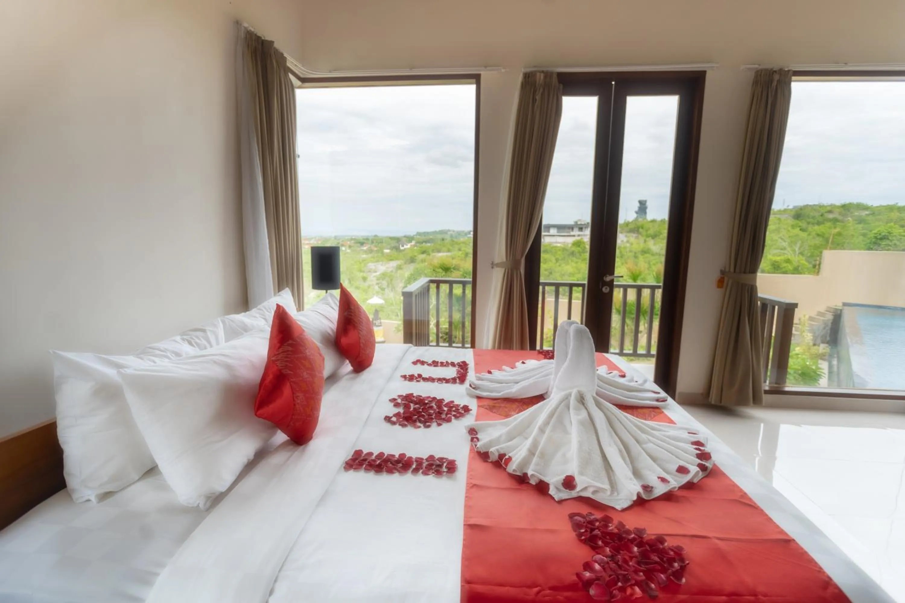 Bed in Jimbaran Sea View Villa