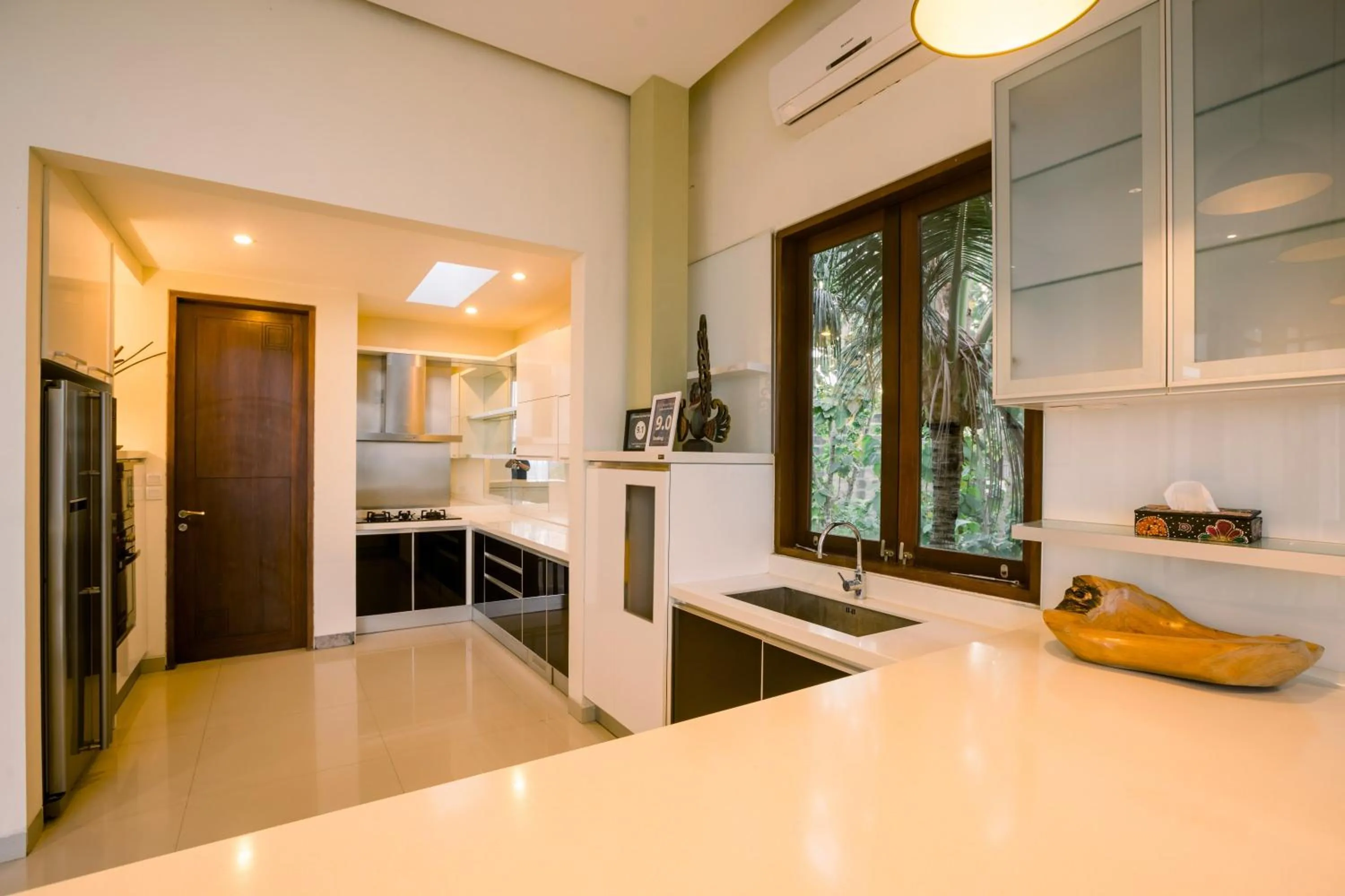 Kitchen or kitchenette in Jimbaran Sea View Villa