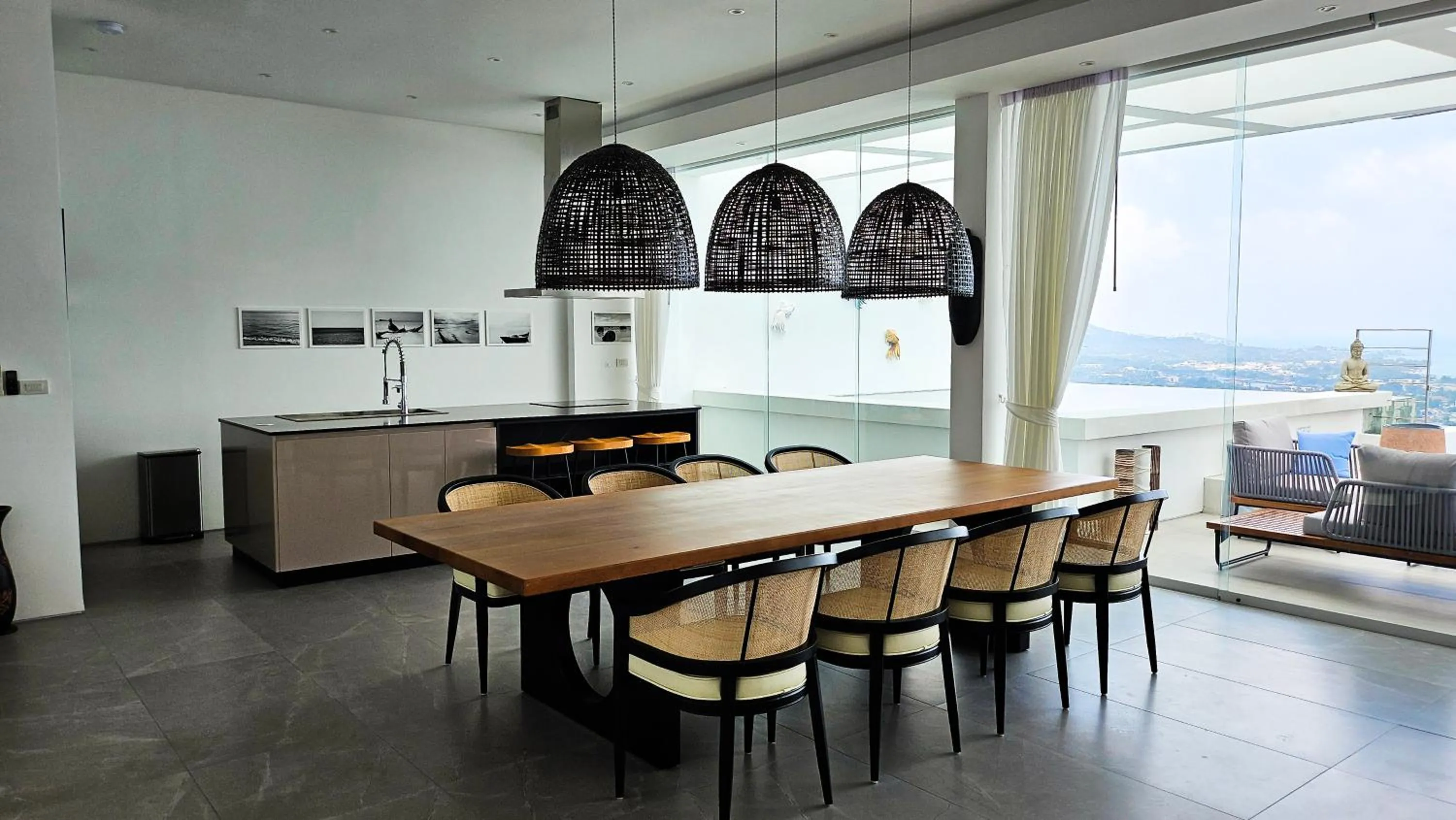 Kitchen or kitchenette in Golden Lotus Villas