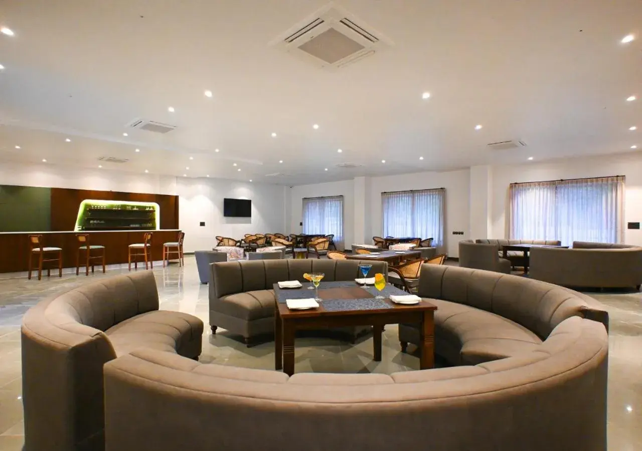 Lounge or bar in Bookmark Resorts, Jogi Mahal, Ranthambore Lounge or bar in Bookmark Resorts, Jogi Mahal, Ranthambore