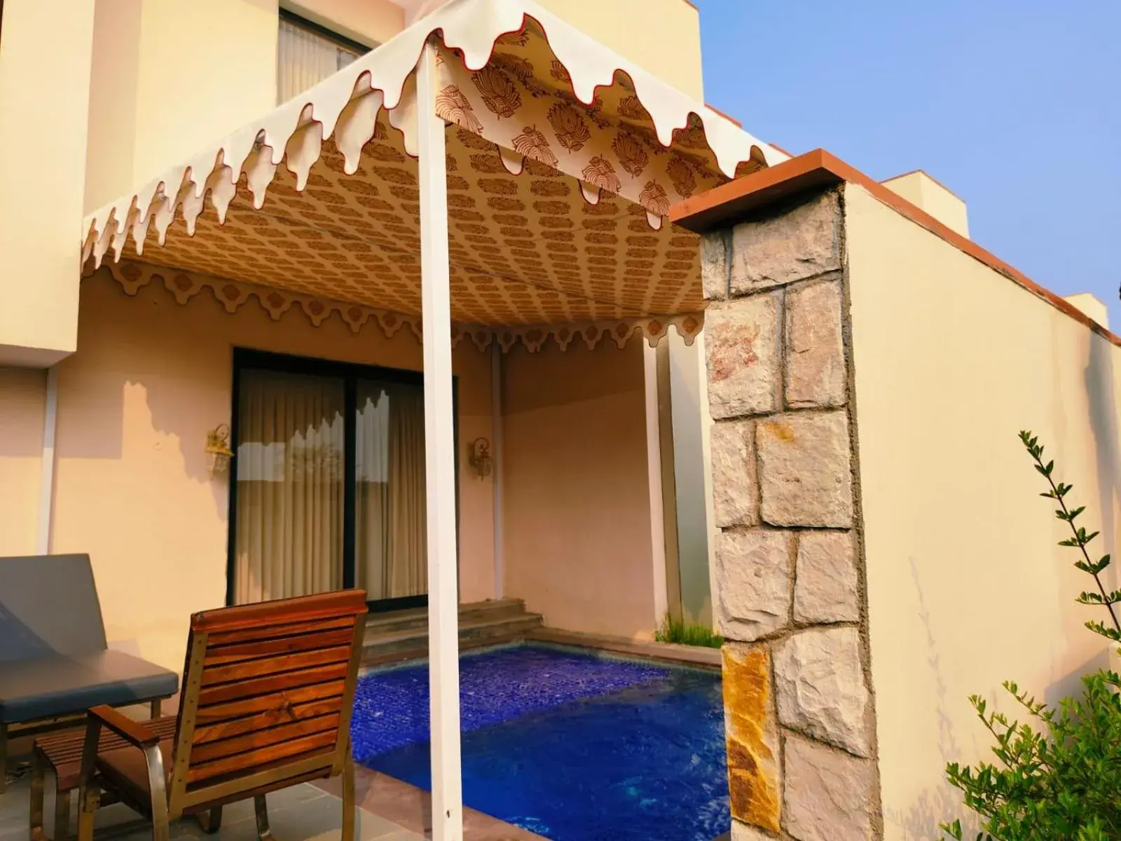 Pool view in Bookmark Resorts, Jogi Mahal, Ranthambore Pool view in Bookmark Resorts, Jogi Mahal, Ranthambore