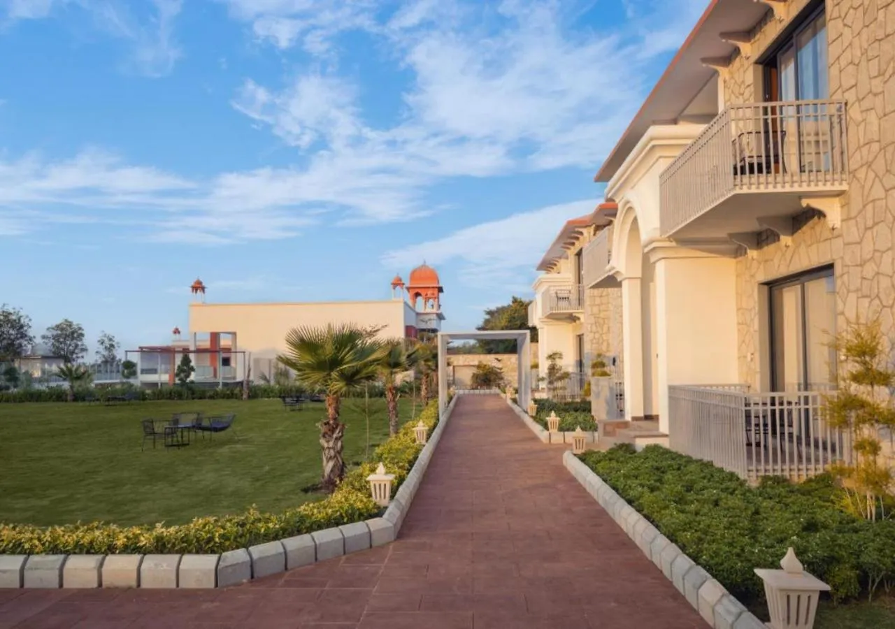 Garden in Bookmark Resorts, Jogi Mahal, Ranthambore