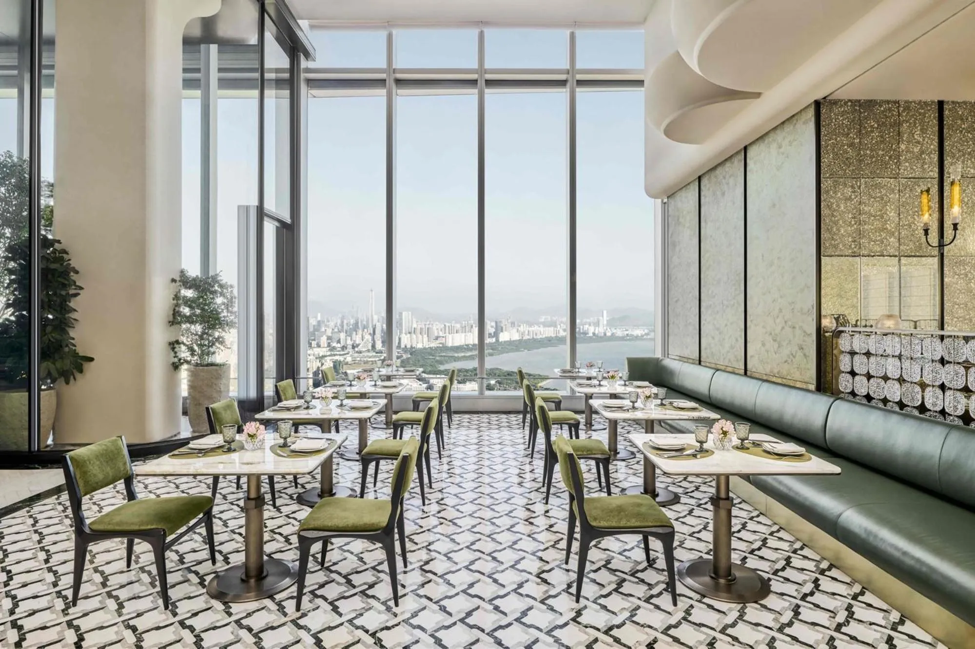 Restaurant/places to eat in Shangri-La Nanshan, Shenzhen, Stay for 2 consecutive nights and enjoy breakfast