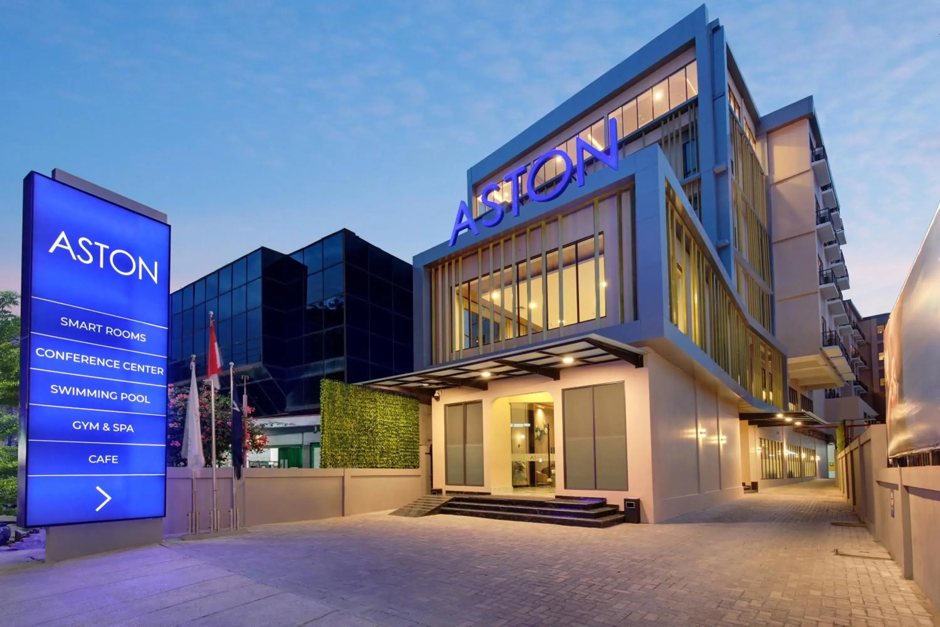 Aston Palu Hotel & Conference Center Aston Palu Hotel & Conference Center