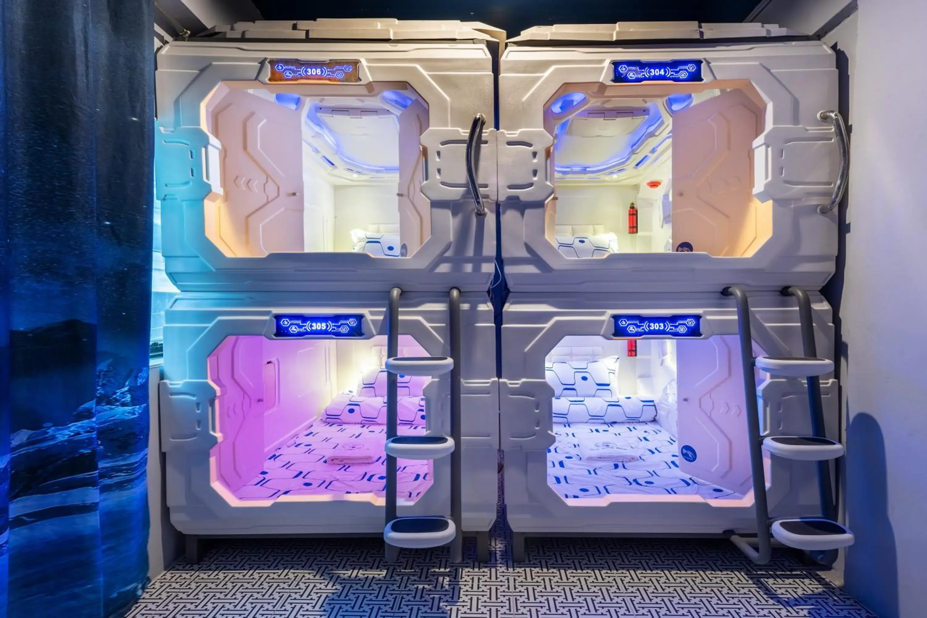 Bed in 4-Bed Dormitory Room in Space Station Hostel Bed in 4-Bed Dormitory Room in Space Station Hostel