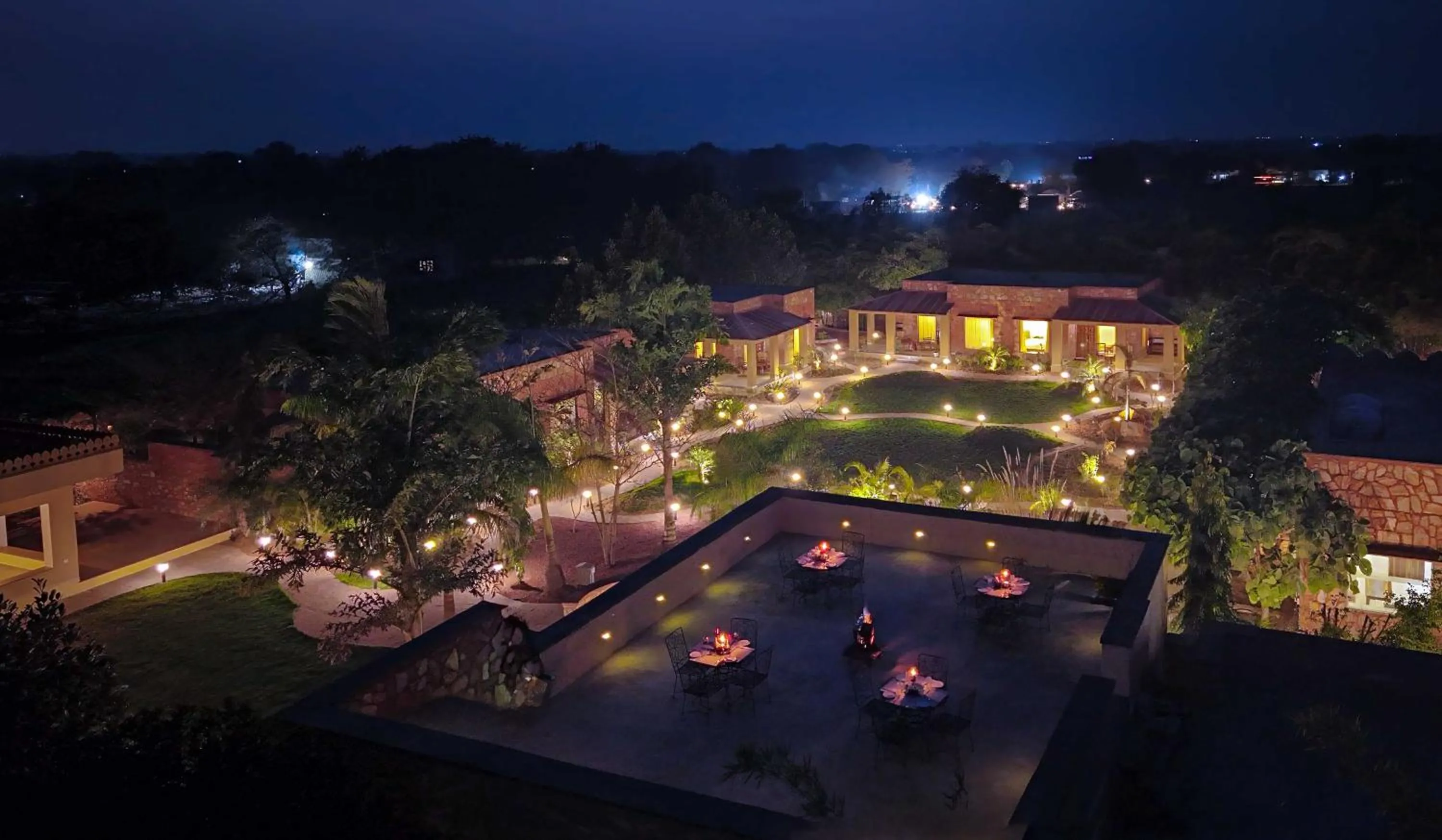 Night in Aranya Vilas, Ranthambhore