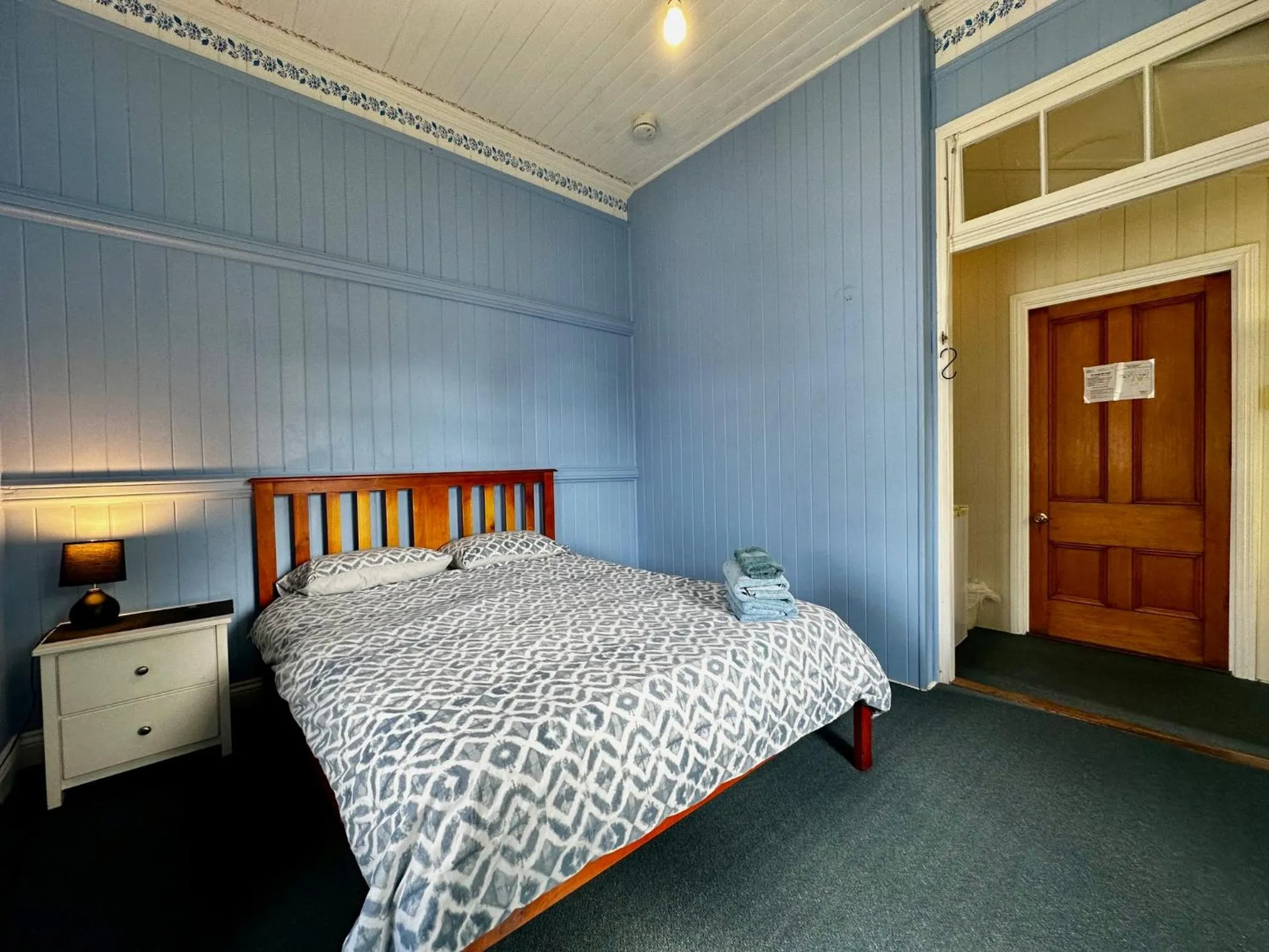 Bed in Minto Accommodation Brisbane