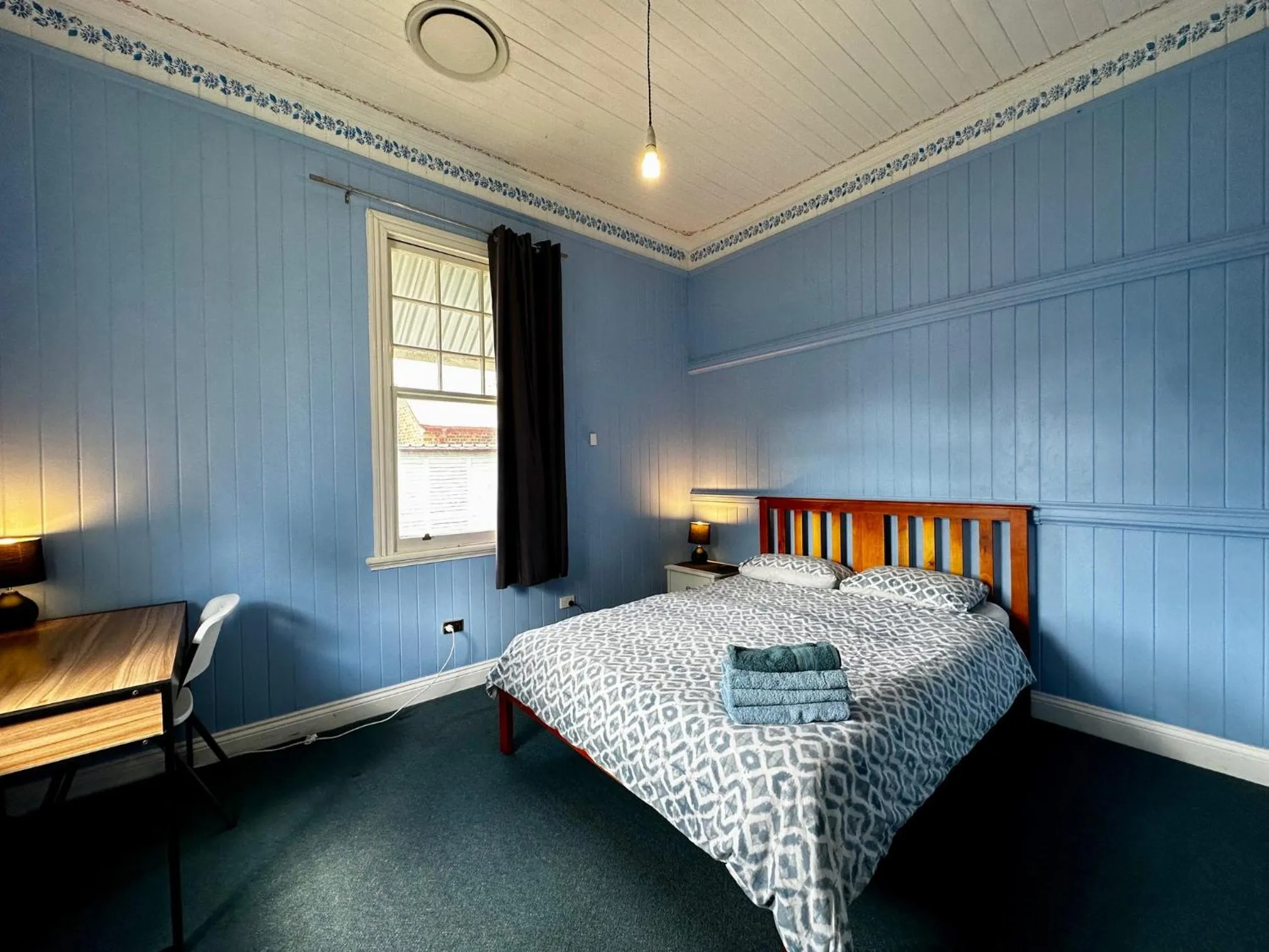 Bed in Minto Accommodation Brisbane