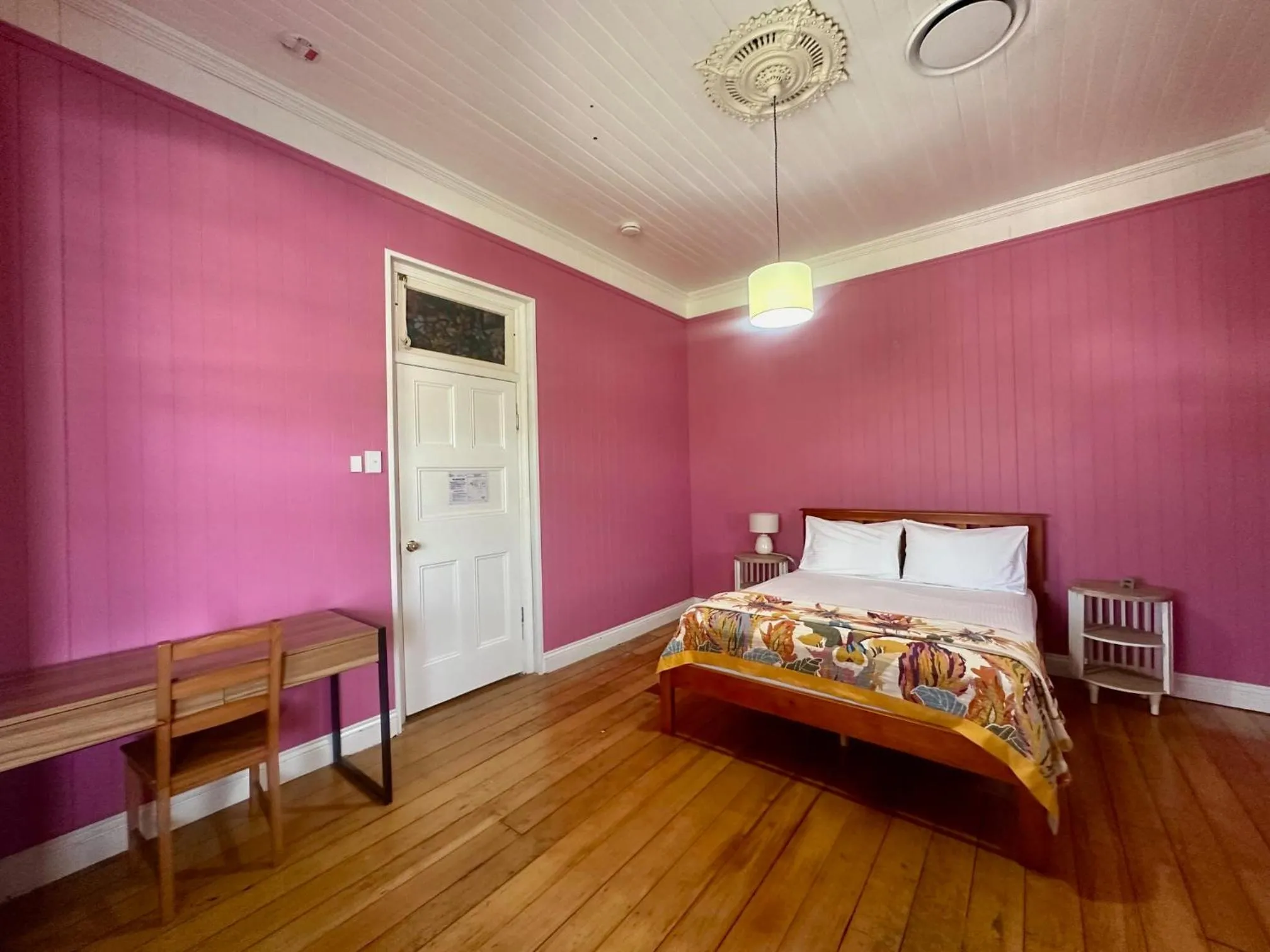 Bed in Minto Accommodation Brisbane