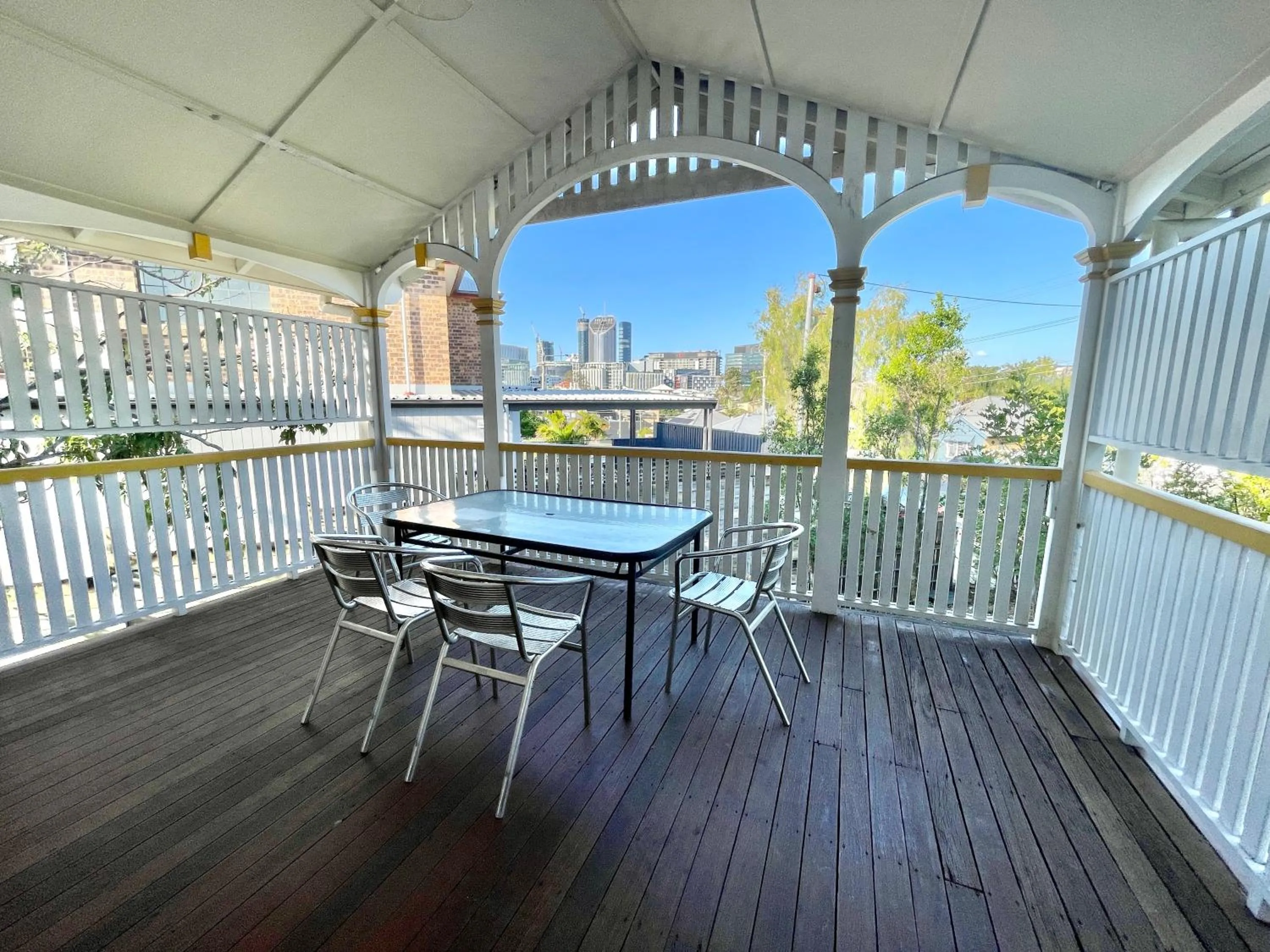 Minto Accommodation Brisbane