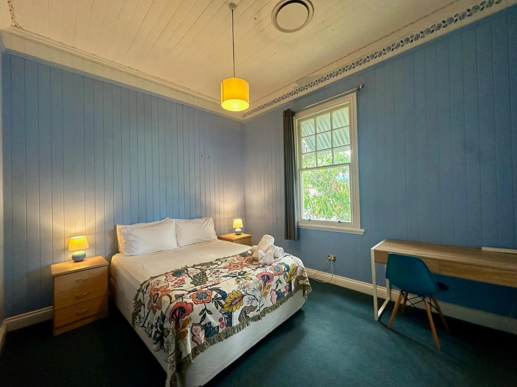 Bed in Minto Accommodation Brisbane