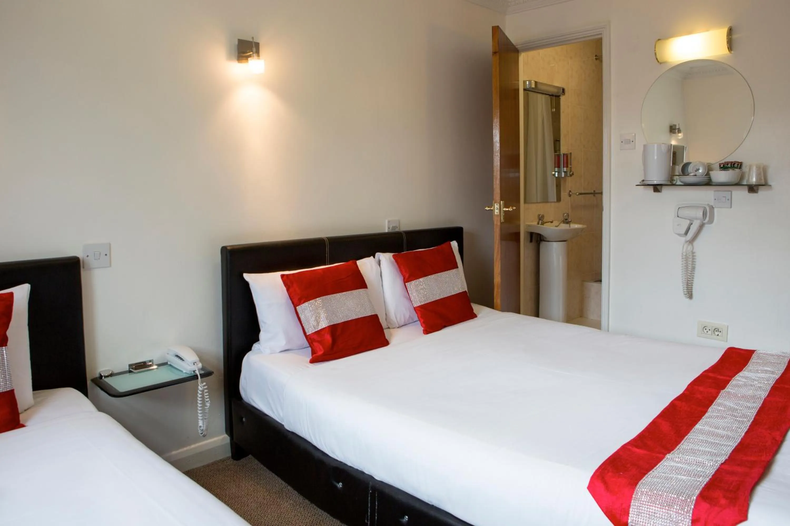 Bed in Westpoint Hotel