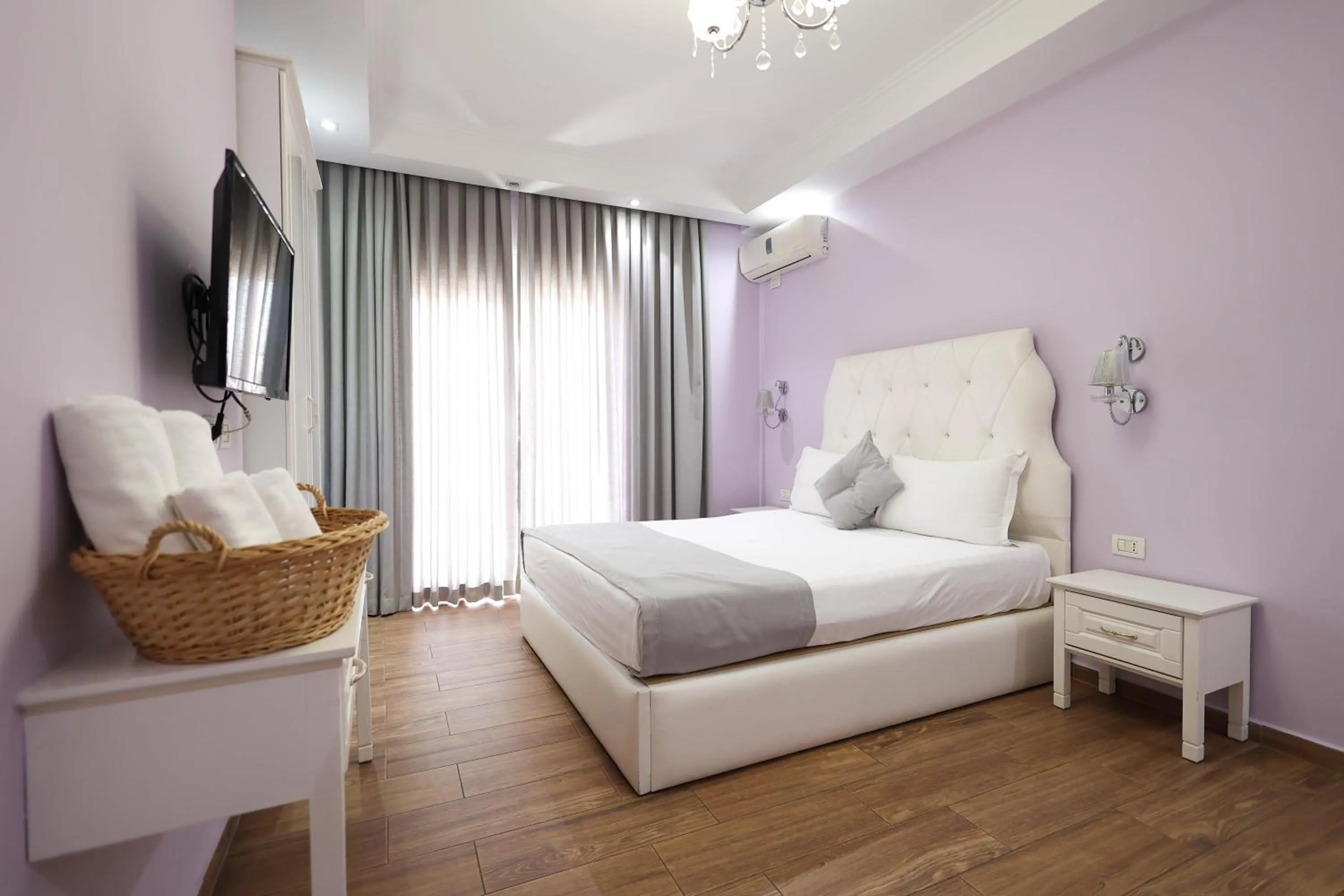 Bed in Apartments Flower Residence