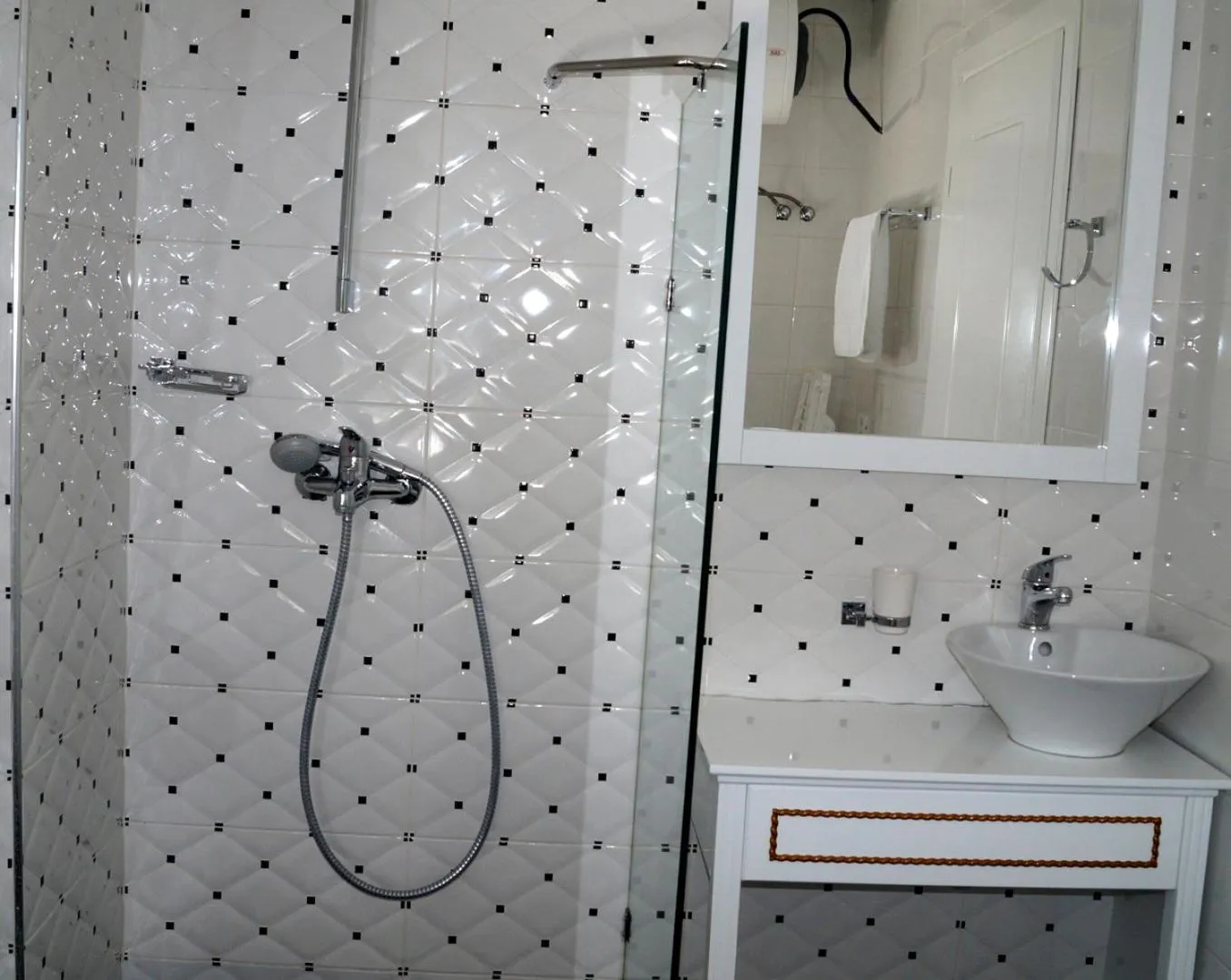 Bathroom in Apartments Flower Residence