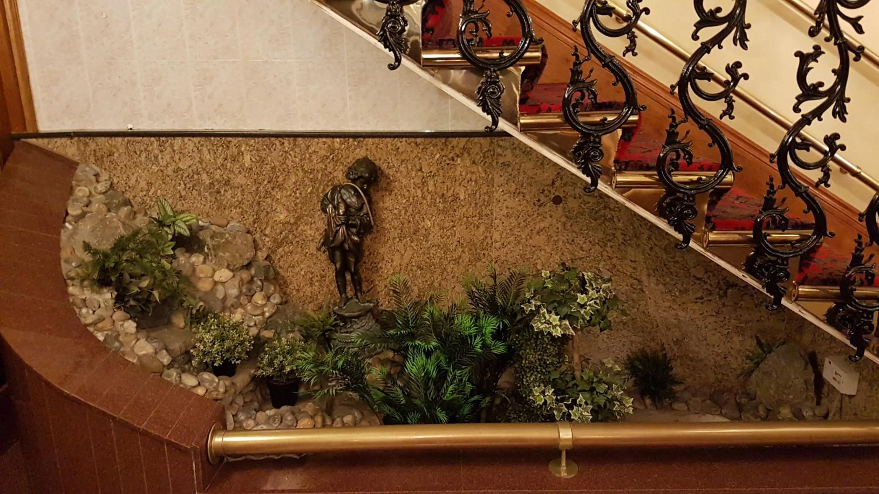 Lounge or bar in Abbey Court Hotel - Hyde Park