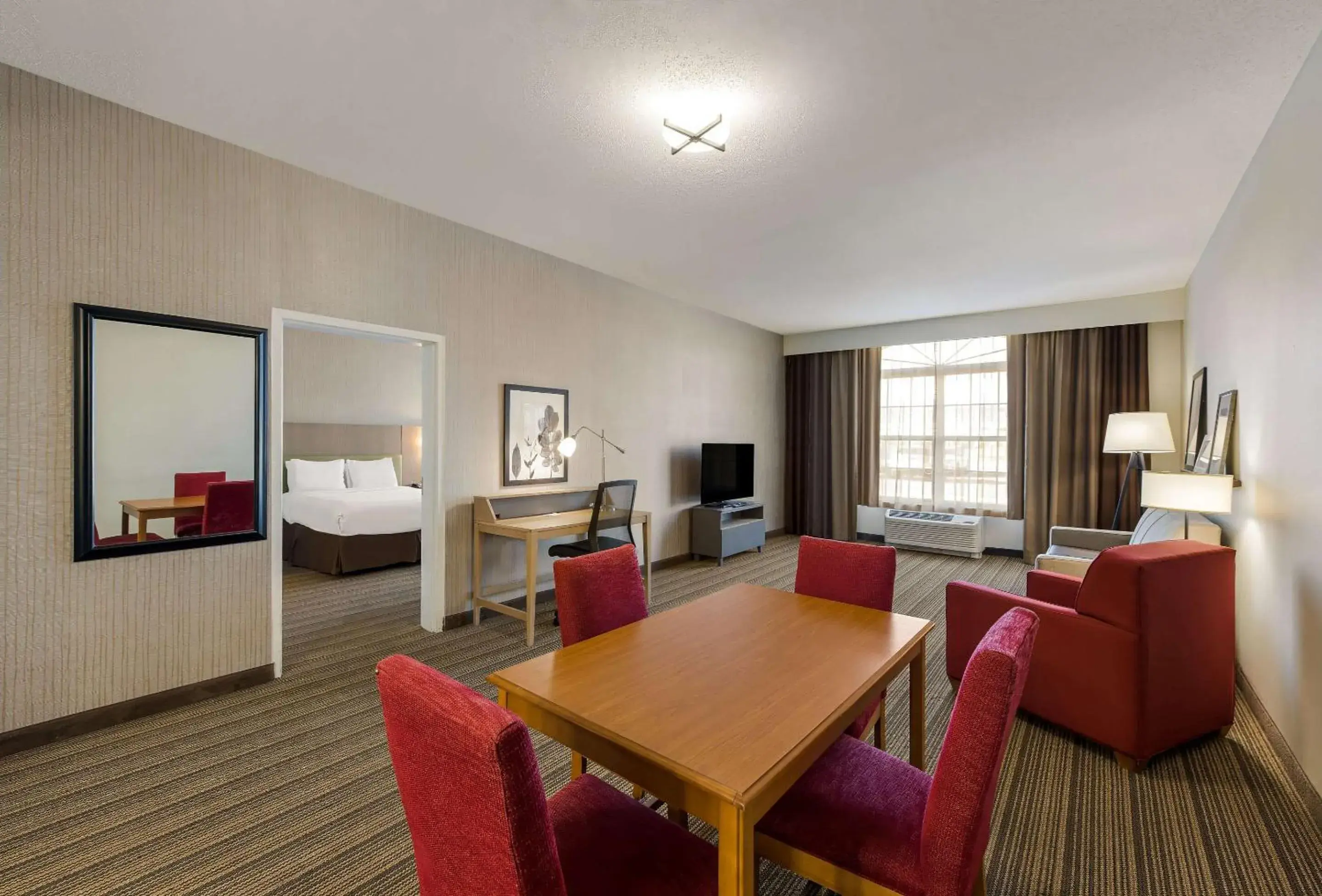 Queen Suite with Two Queen Beds and Sofa bed - Disability Access/Non Smoking in Country Inn & Suites by Radisson, Findlay, OH Queen Suite with Two Queen Beds and Sofa bed - Disability Access/Non Smoking in Country Inn & Suites by Radisson, Findlay, OH