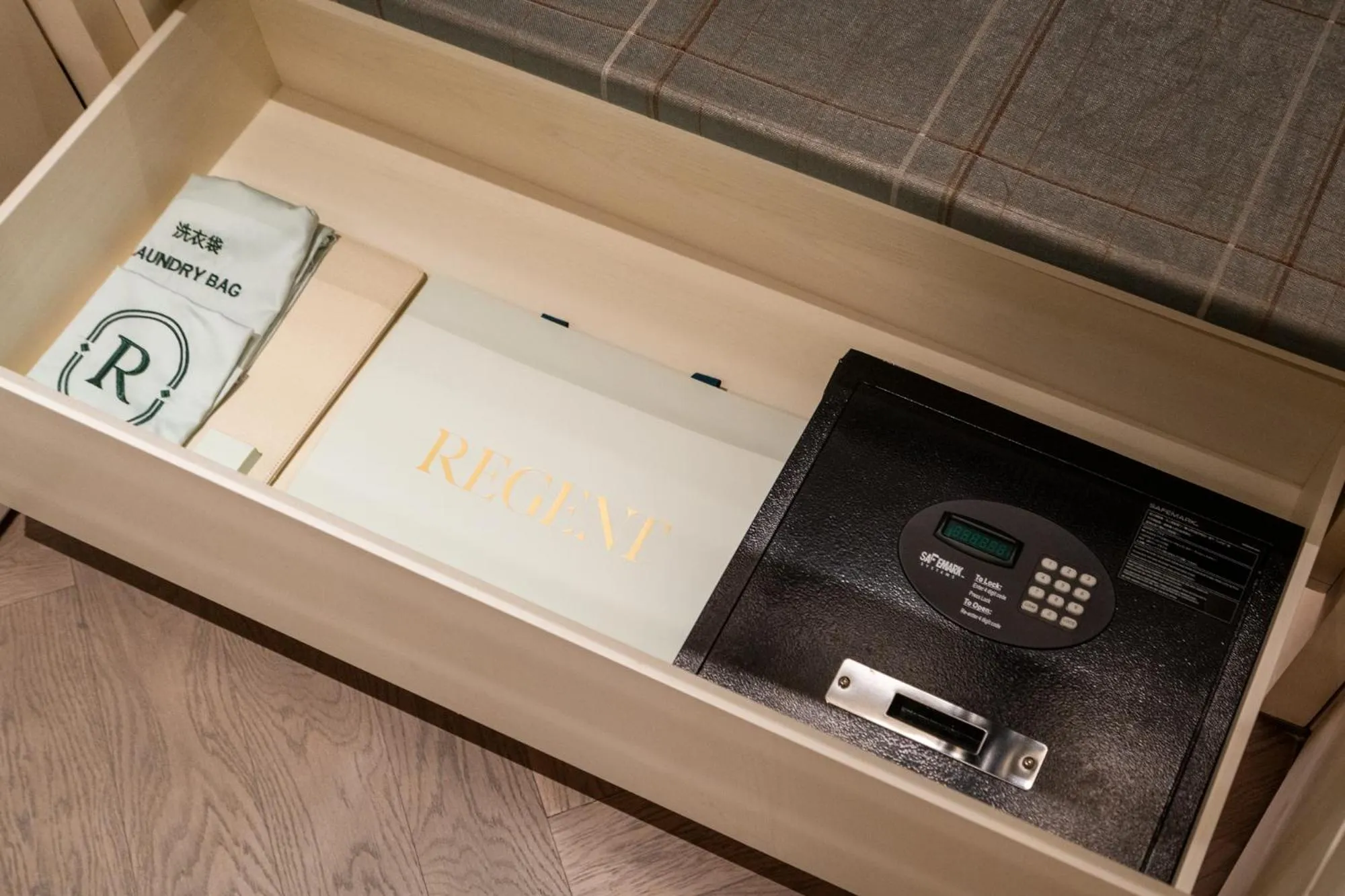 safe in Regent Shanghai on the Bund