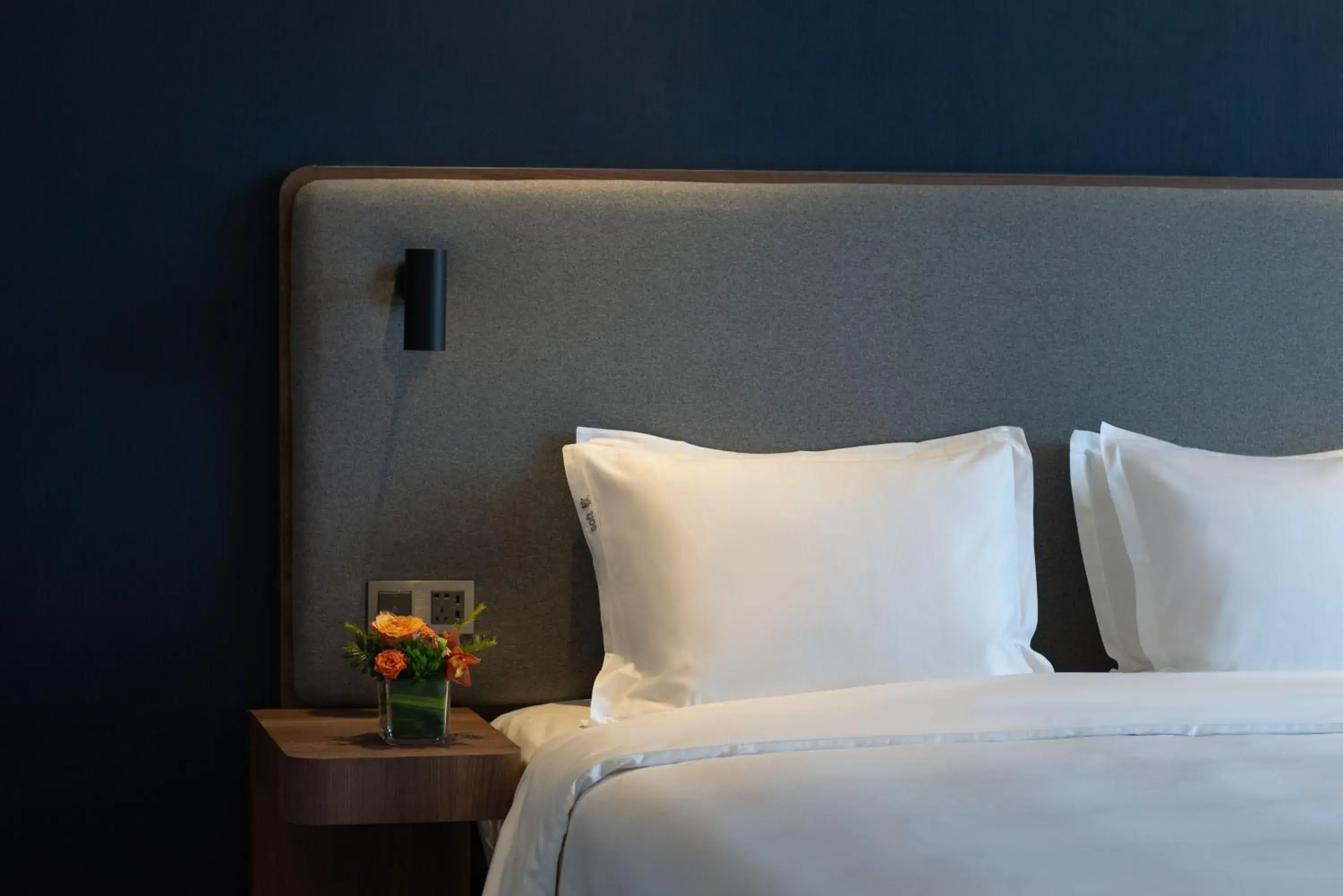 Photo of the whole room, Bed in Holiday Inn Express Weifang City Center by IHG Photo of the whole room, Bed in Holiday Inn Express Weifang City Center by IHG