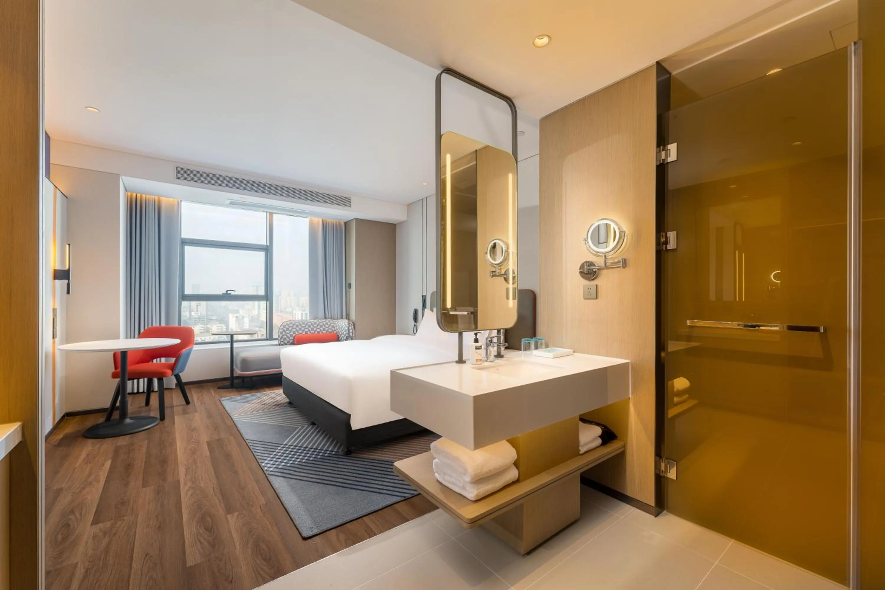 Bathroom in Holiday Inn Express Heze City Center, an IHG Hotel