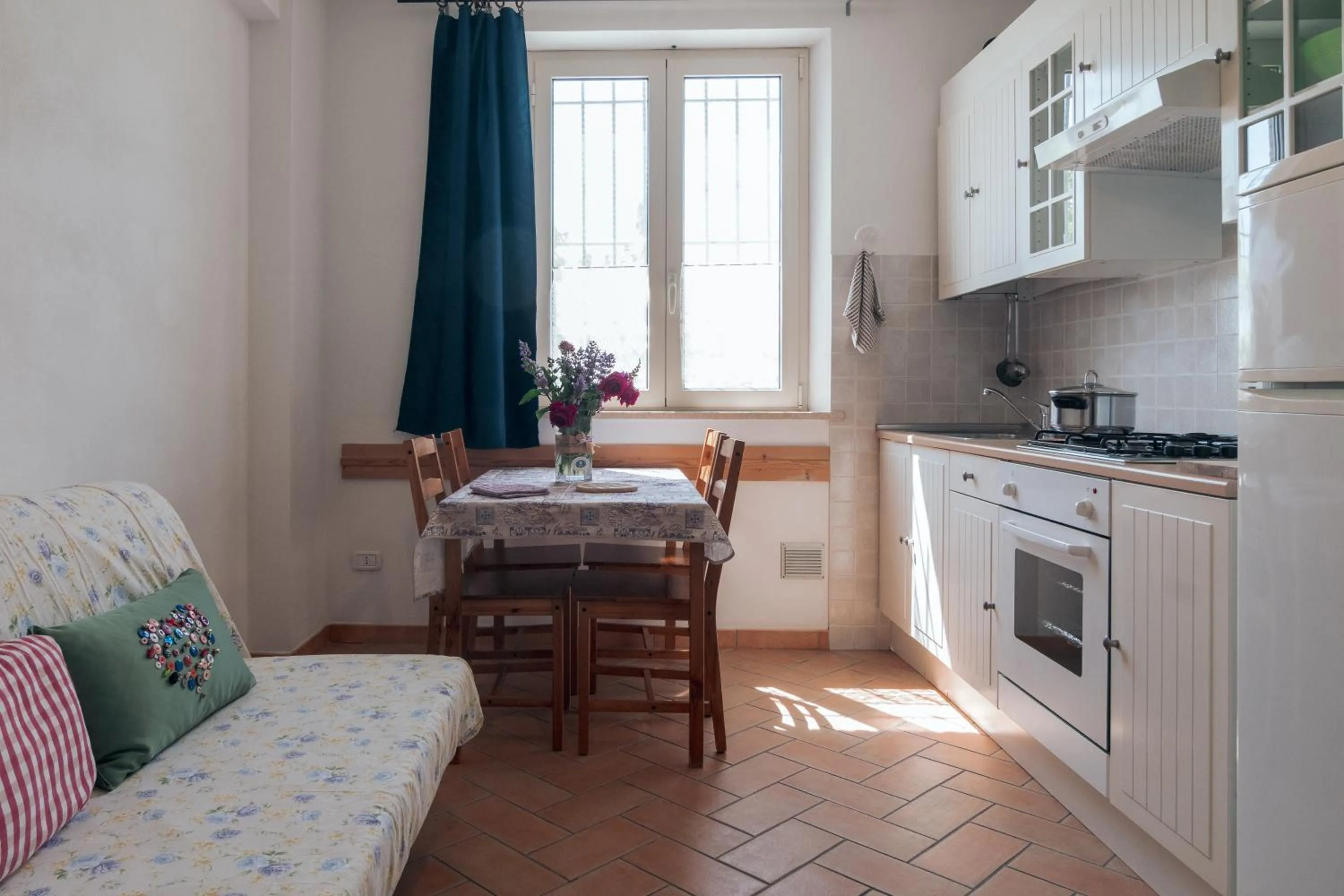 Kitchen or kitchenette in Agriturismo Case al Sole