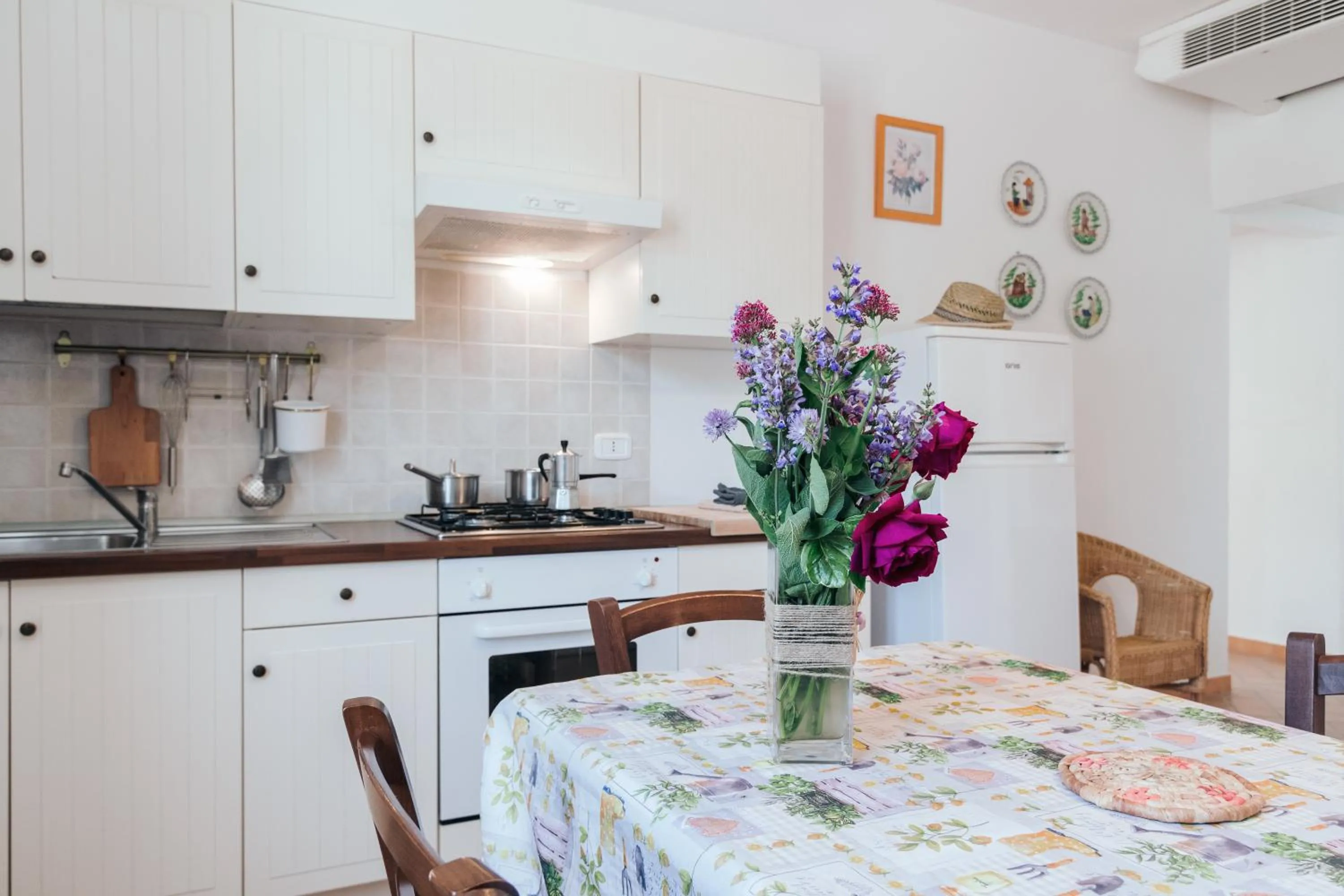 Kitchen or kitchenette in Agriturismo Case al Sole