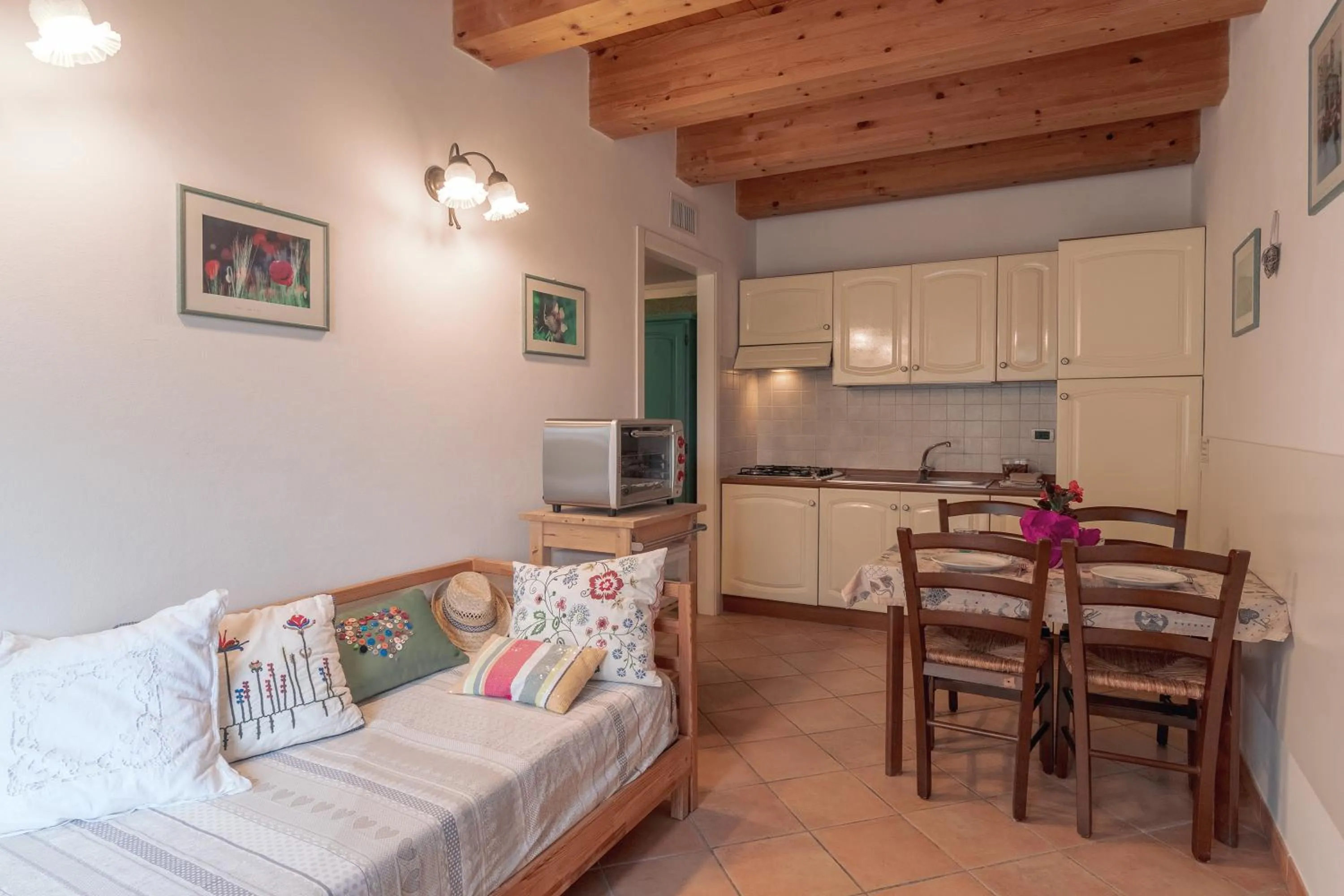 Kitchen or kitchenette in Agriturismo Case al Sole