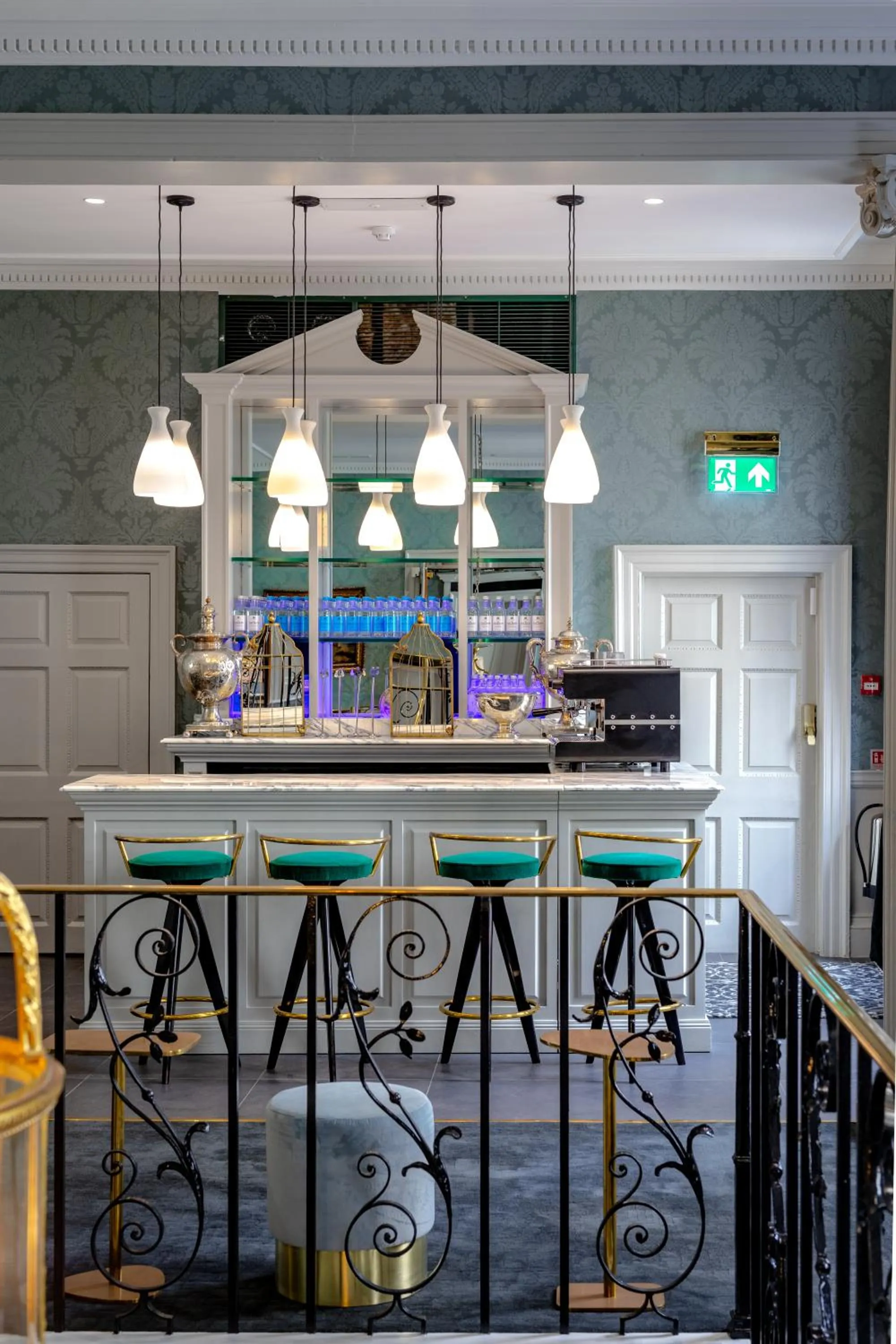 No. 30 Knightsbridge