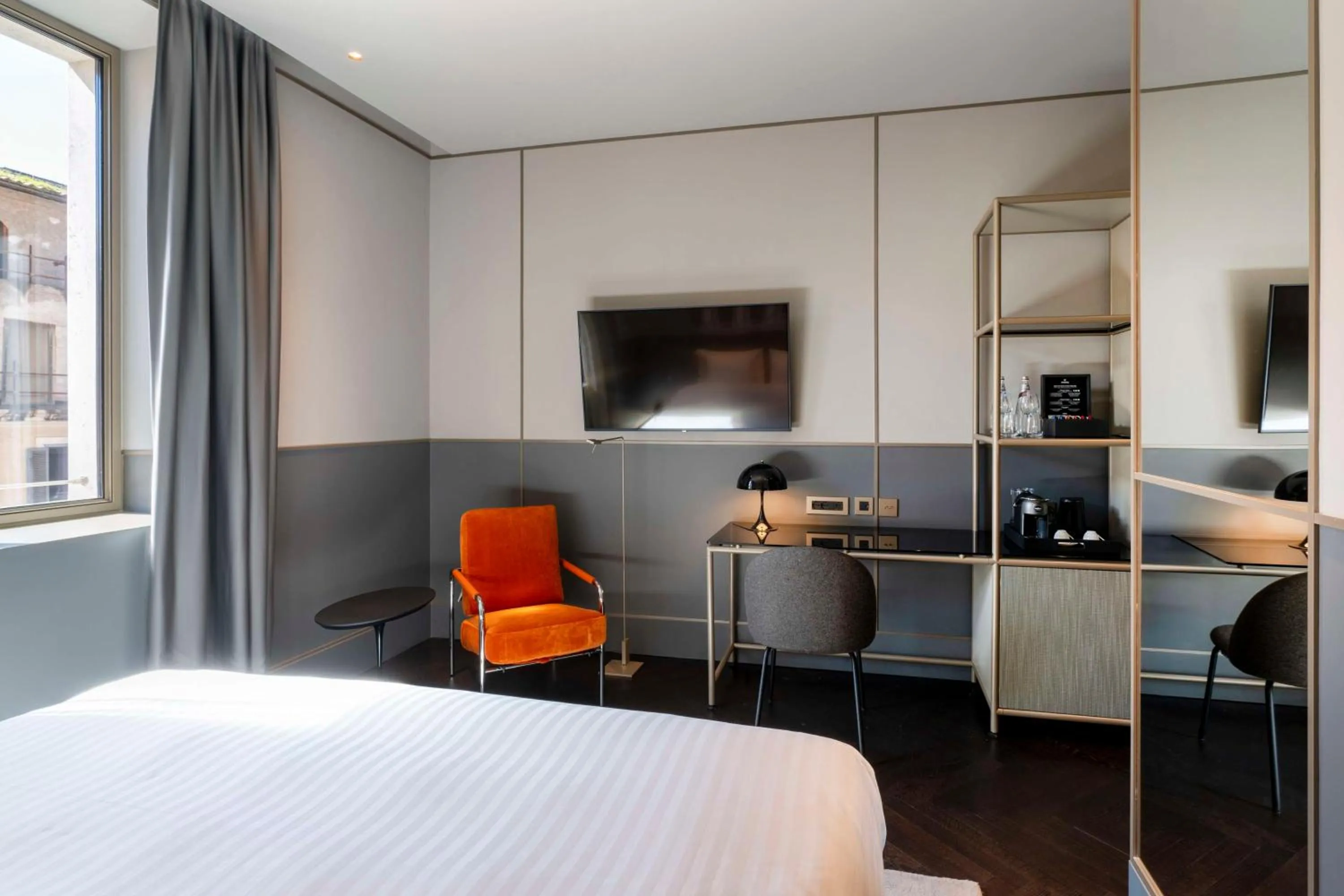 Bedroom, Bed in Radisson Collection Hotel, Roma Antica