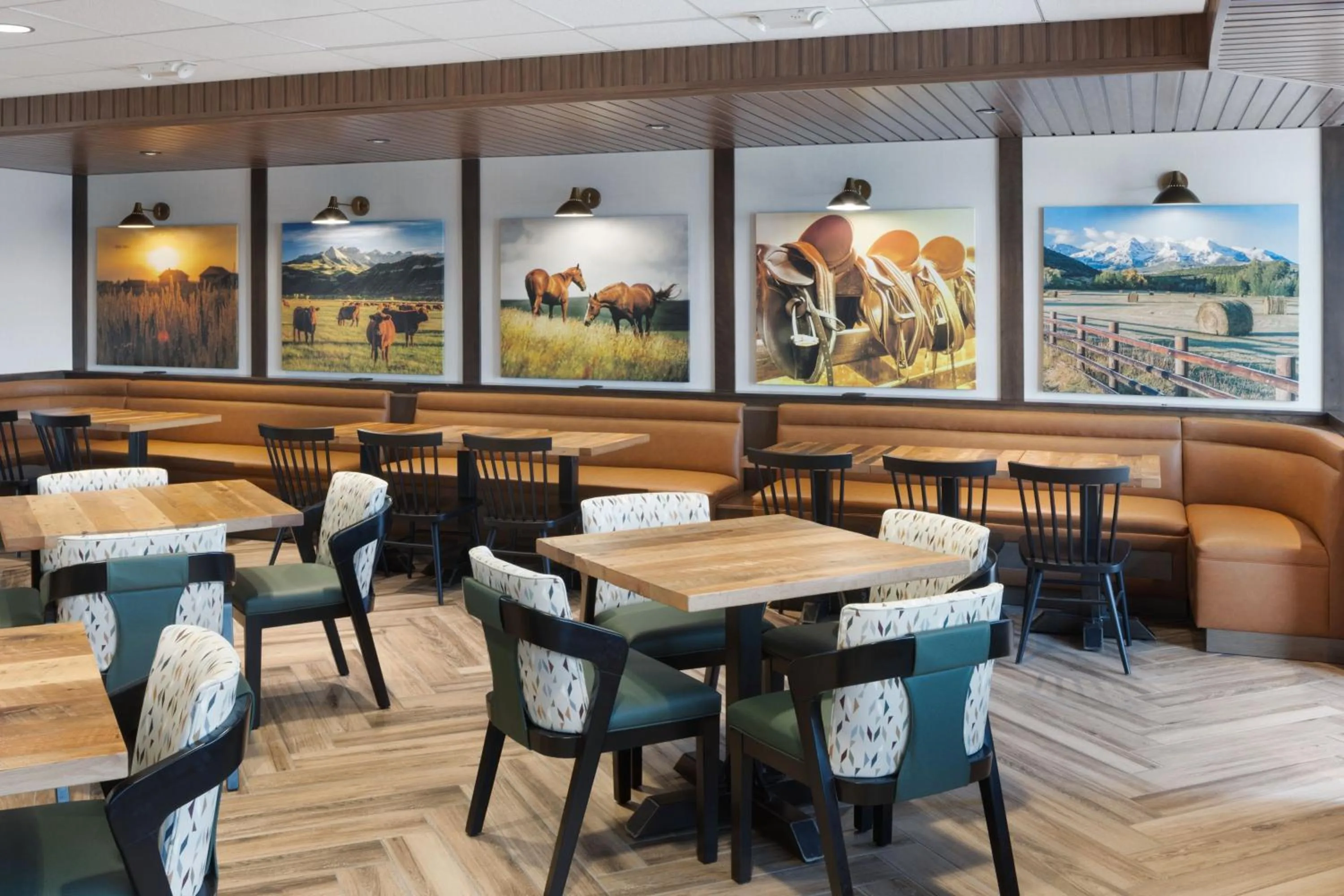 Breakfast in Fairfield by Marriott Inn & Suites Montrose