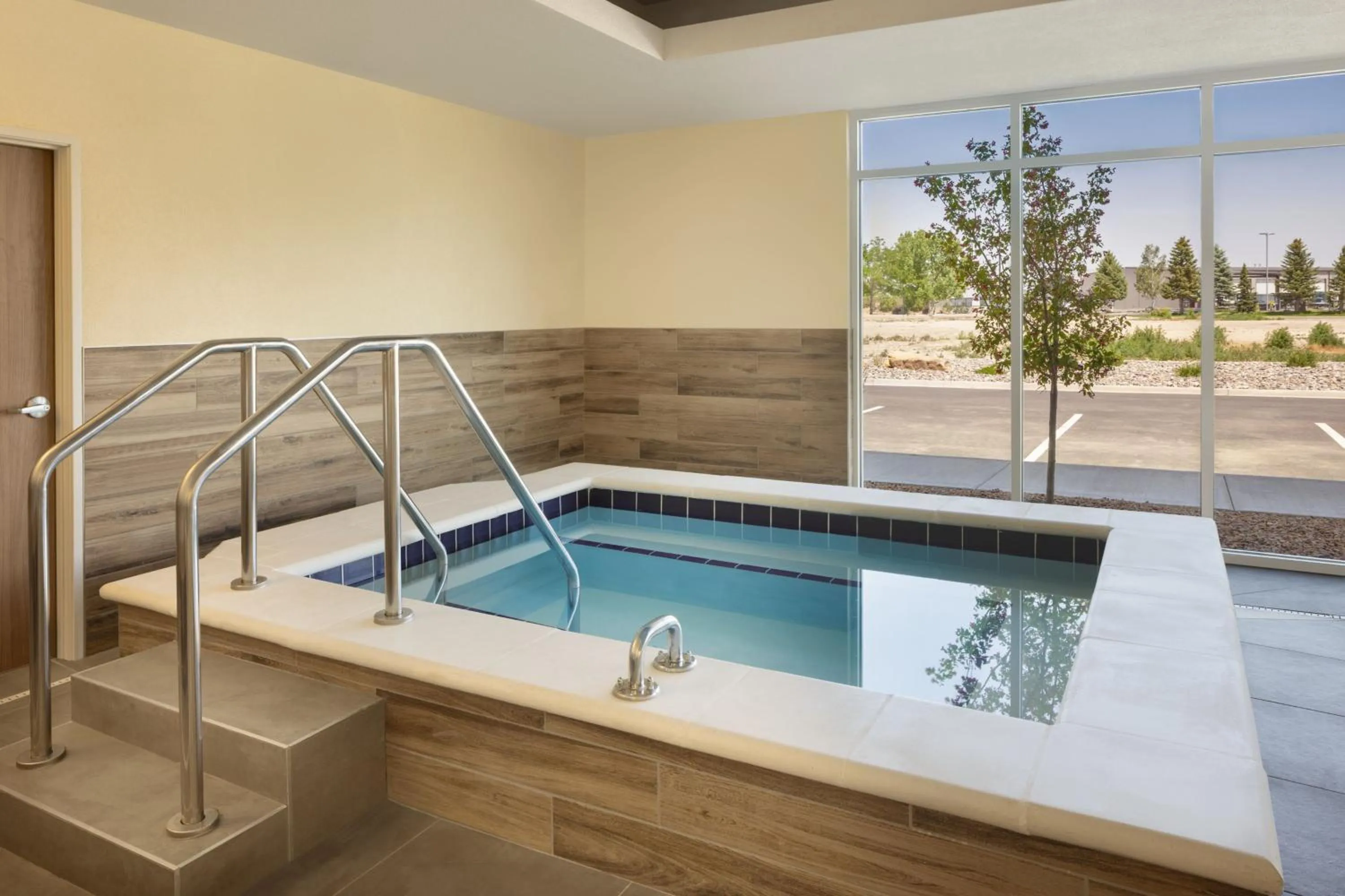 Area and facilities in Fairfield by Marriott Inn & Suites Montrose