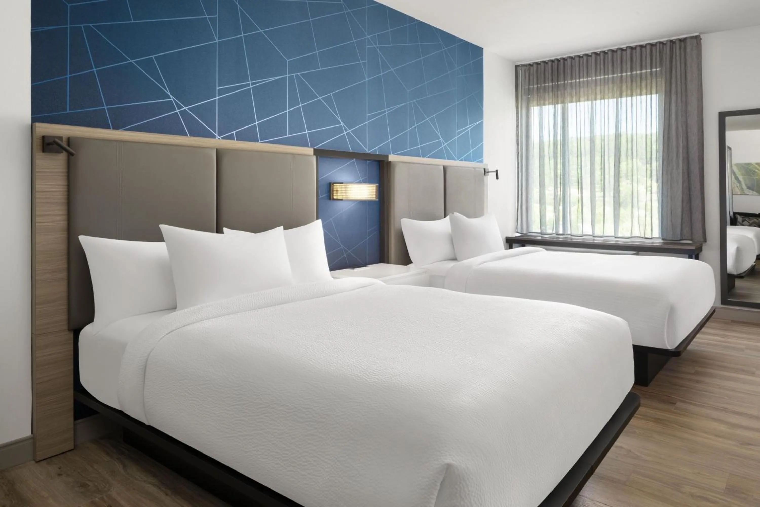 Bedroom, Bed in SpringHill Suites by Marriott Roanoke North