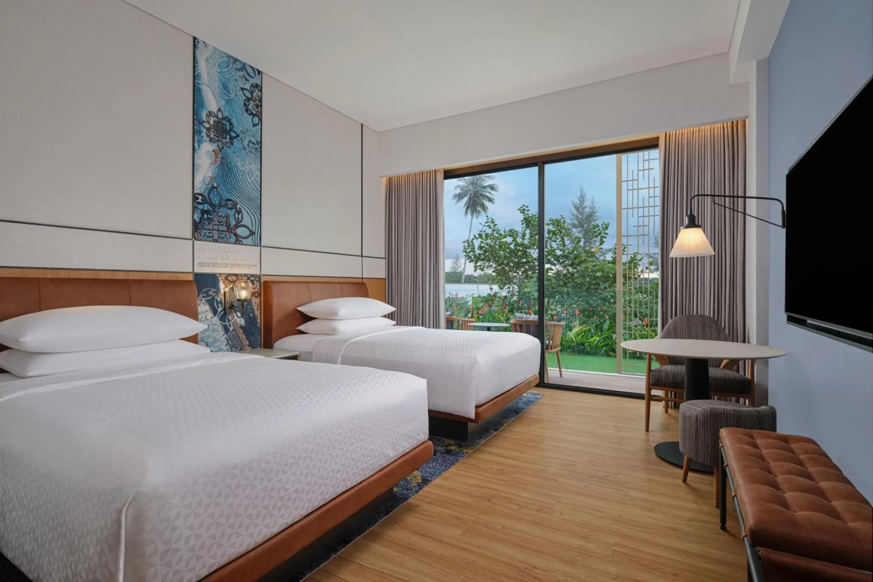 Photo of the whole room, Bed in Four Points by Sheraton Bintan, Lagoi Bay