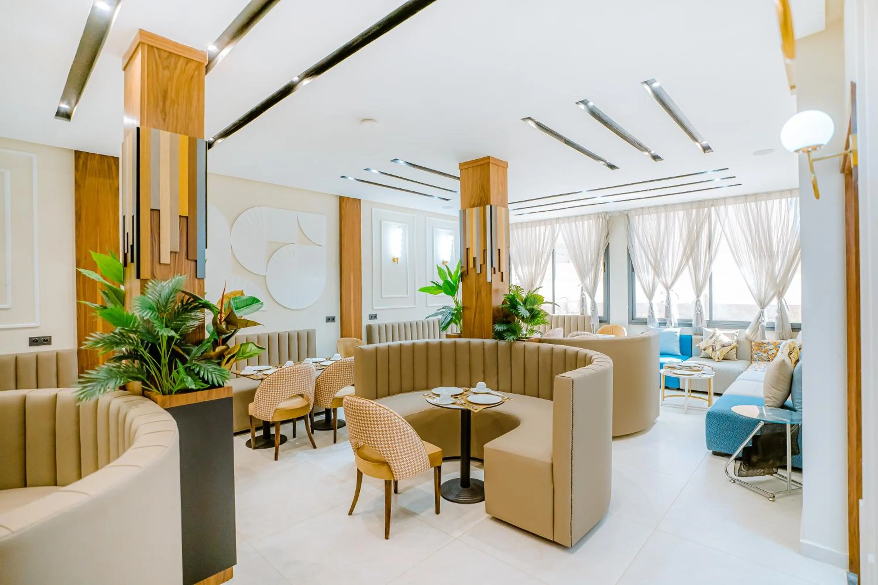 Restaurant/places to eat in TIMAZIN HOTEL DAKHLA