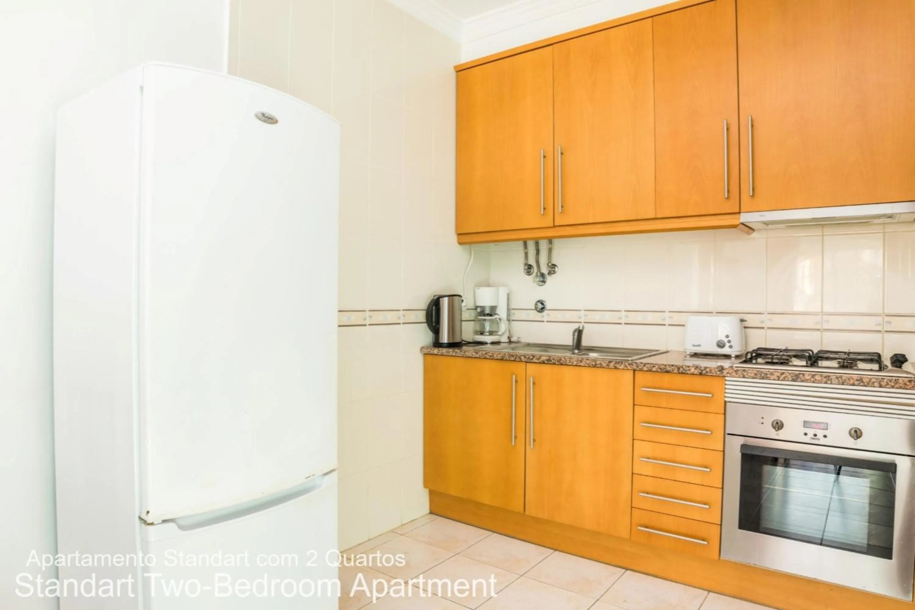 Kitchen or kitchenette in Akisol Albufeira Ocean II