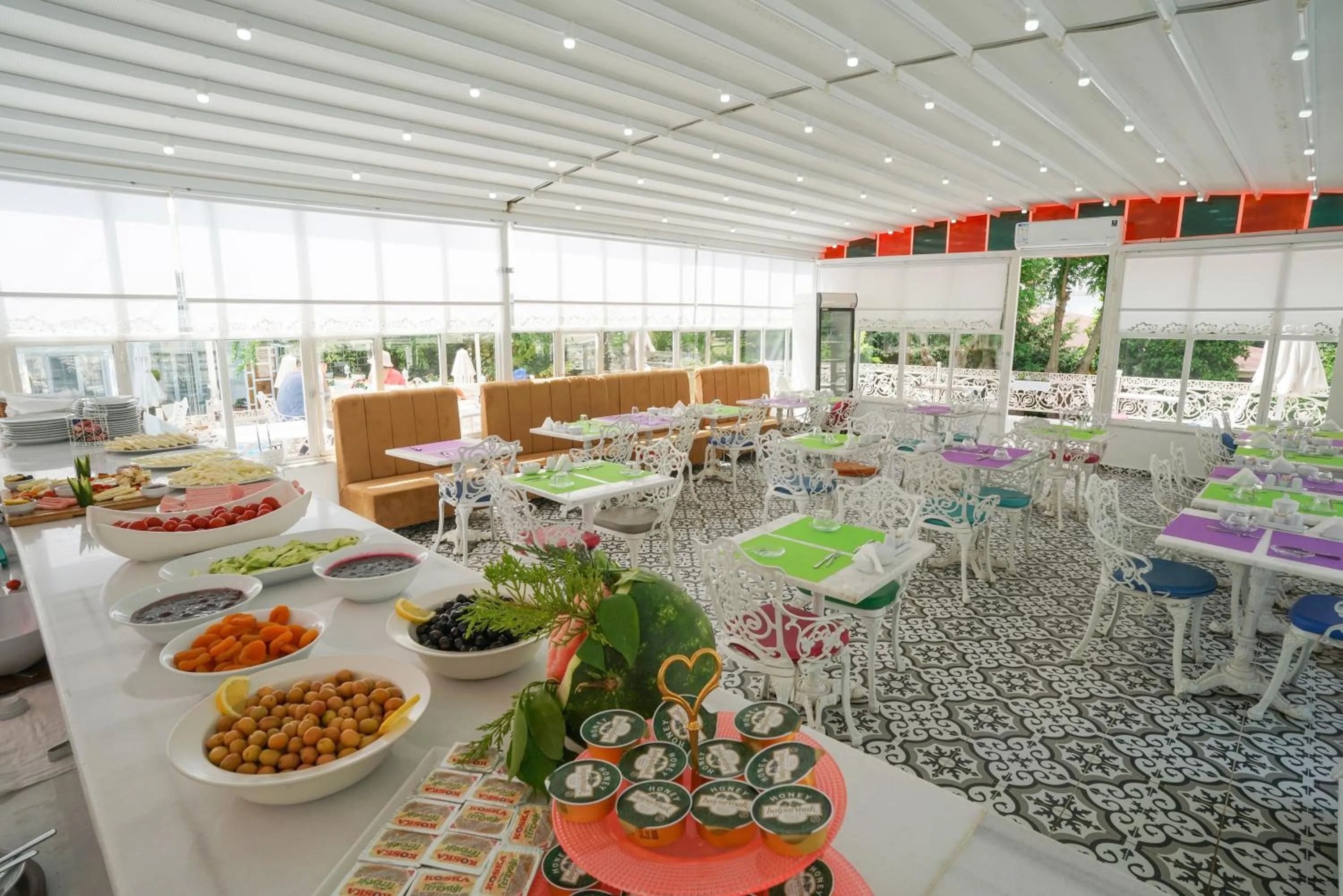 Breakfast in Buyukada Cankaya Hotel