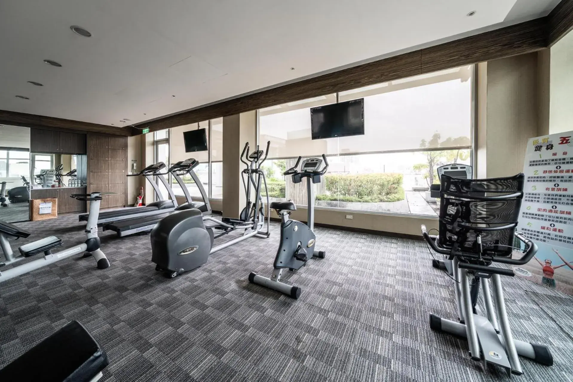Fitness centre/facilities in Taipung Suites Fitness centre/facilities in Taipung Suites