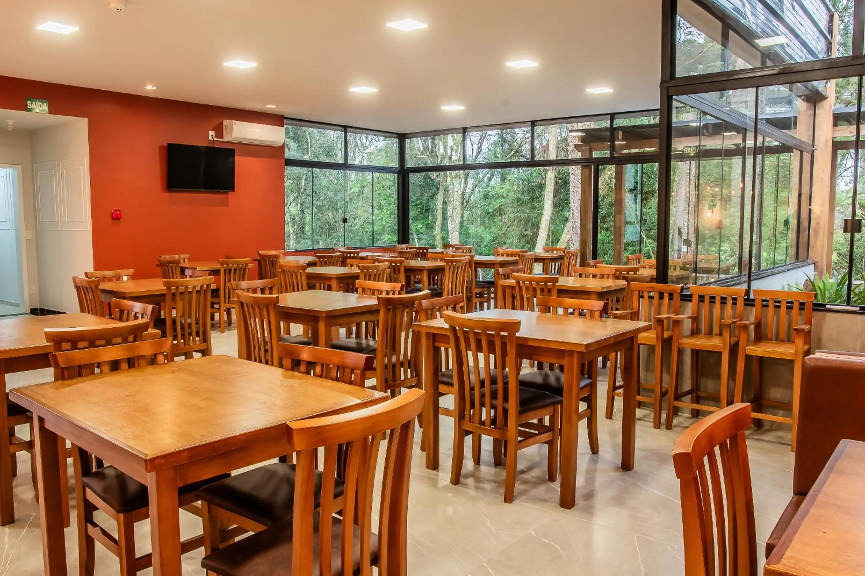 Breakfast in Hotel Serra Canela