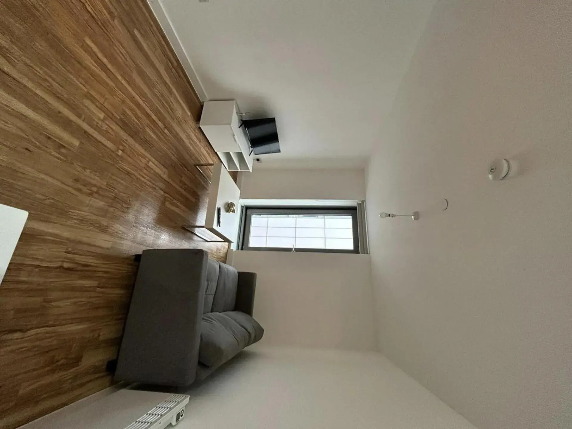 Immaculate 1-Bed Apartment on the 26th floor Immaculate 1-Bed Apartment on the 26th floor