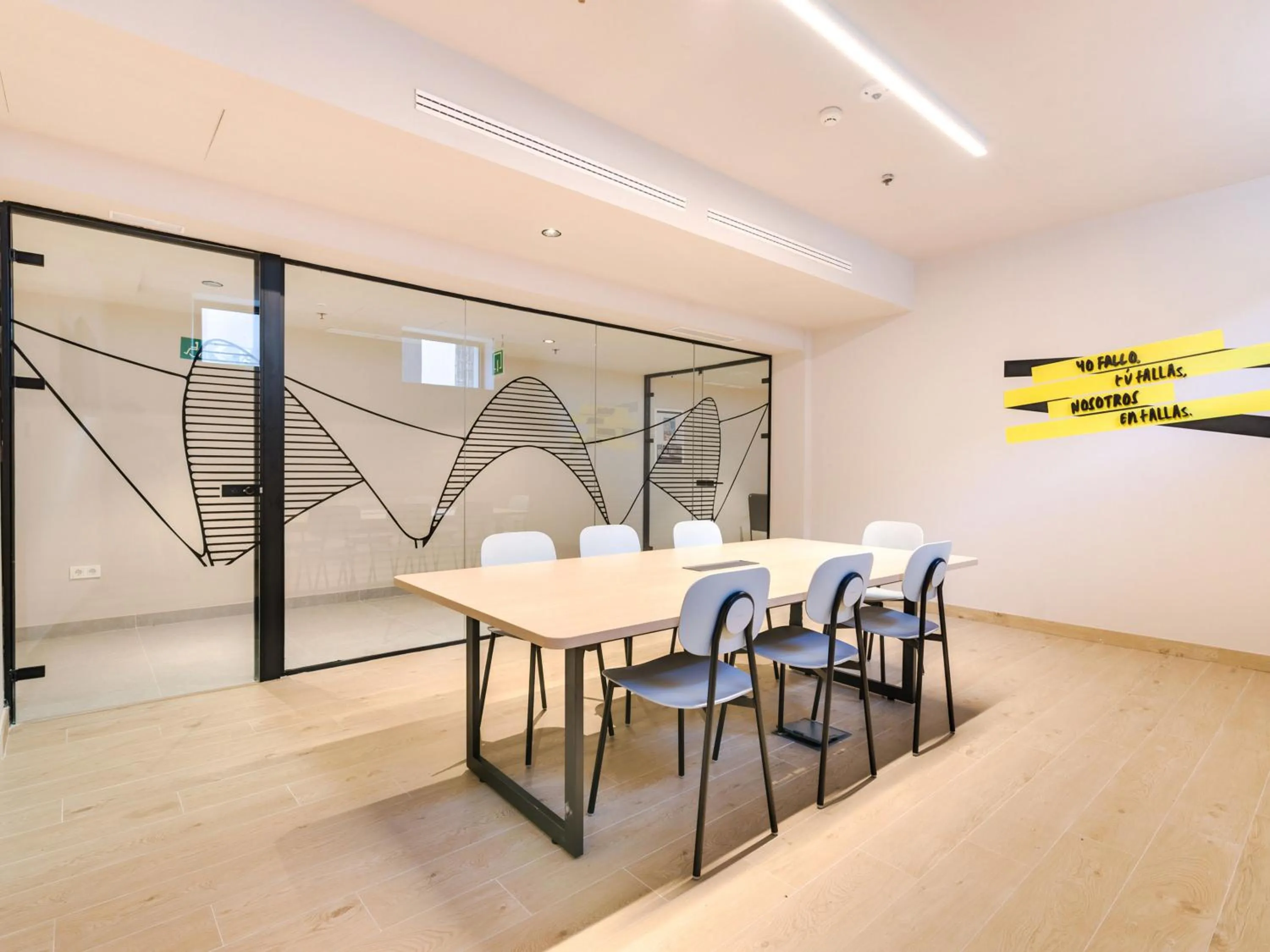 Seating area in Livensa Living Studios - Valencia Viveros