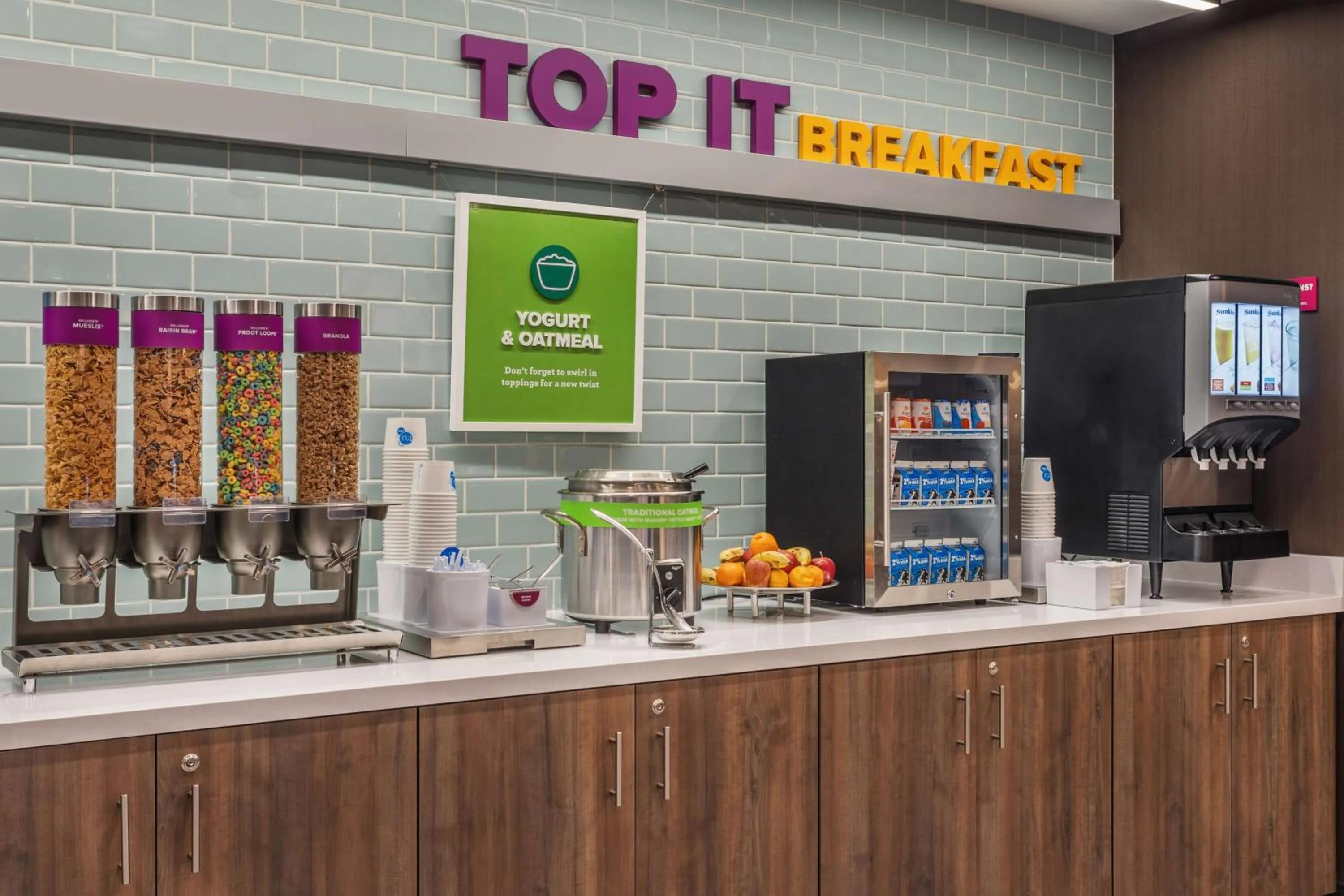 Breakfast in Tru By Hilton Janesville