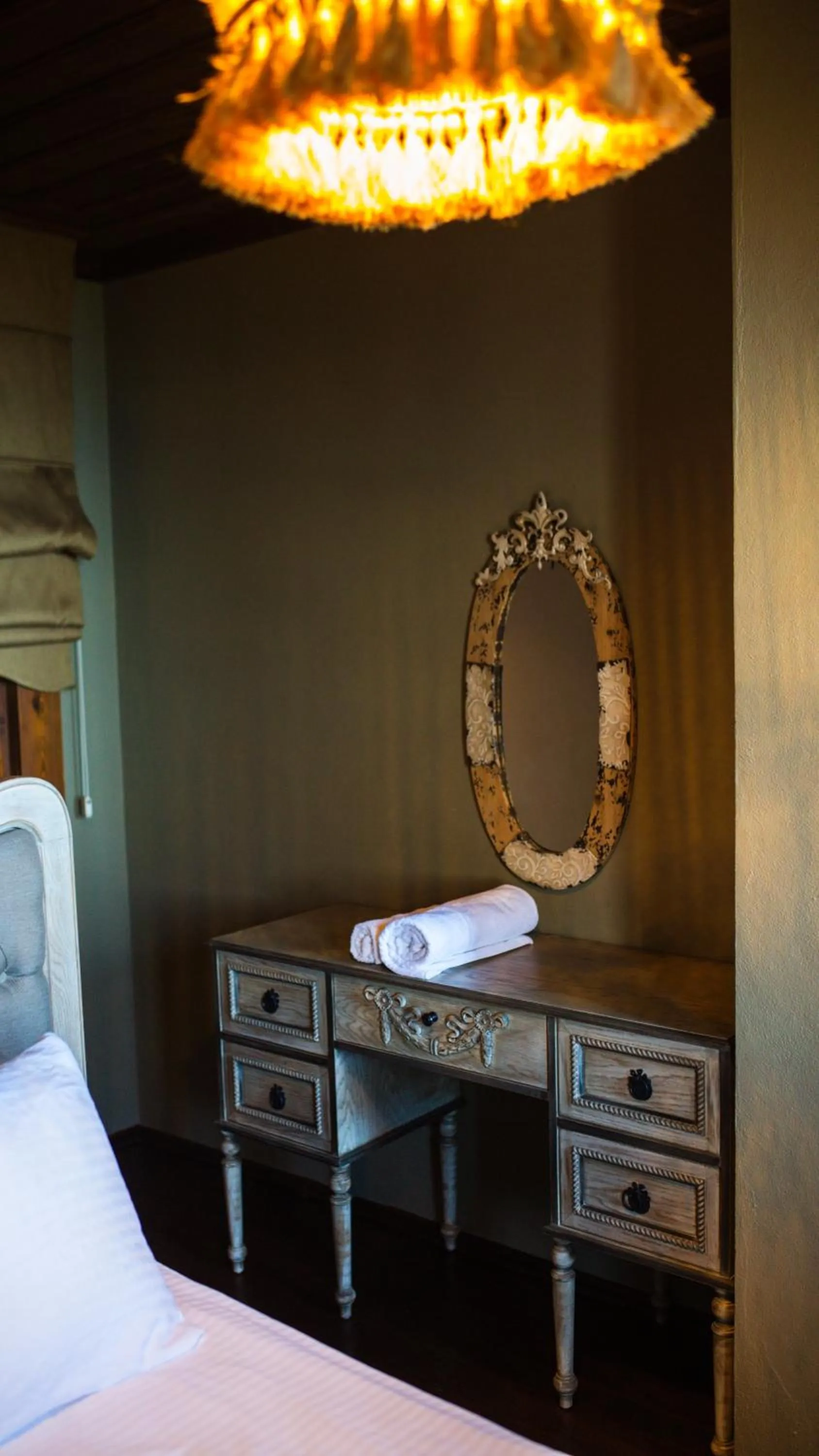 Bed in Akcatepe Dag Evleri