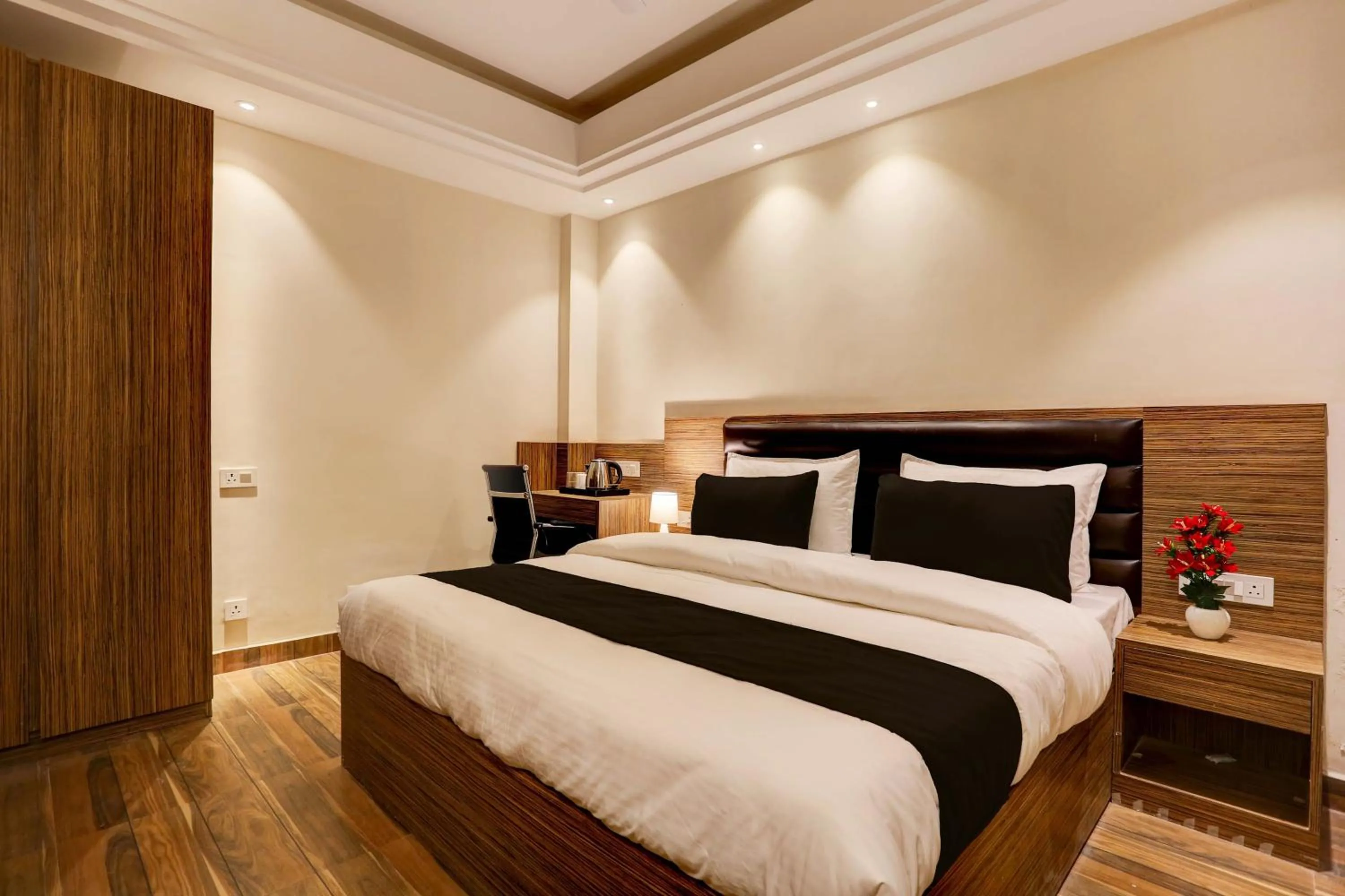 Bedroom, Bed in Super Collection O Stargaze